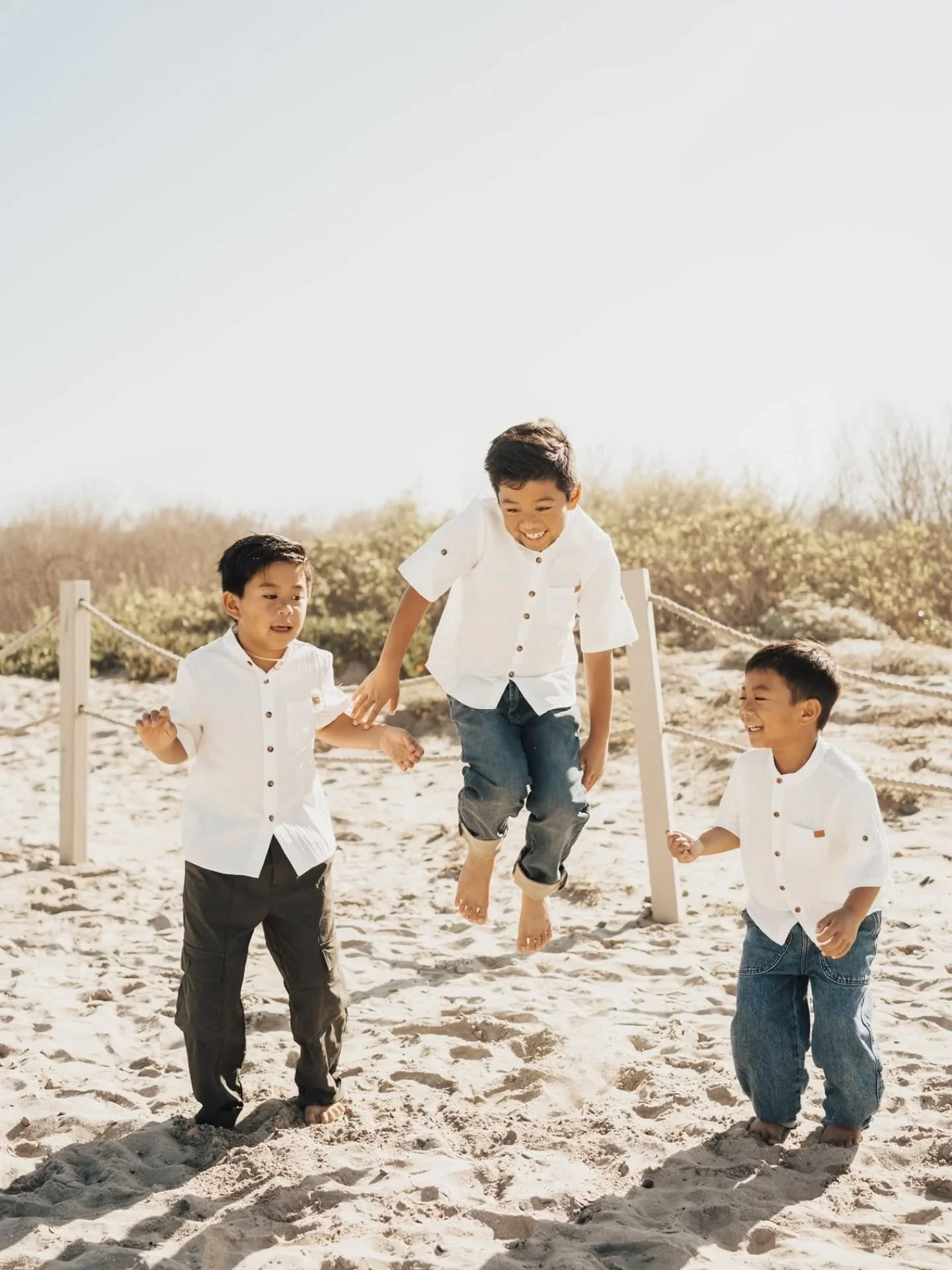 Welp, I'm not winning any content creator awards with how much I've been neglecting Instagram lately. That being said, I do love sharing my sessions with you all! 

This was a sun-filled morning session with this beautiful family. Early mornings are 