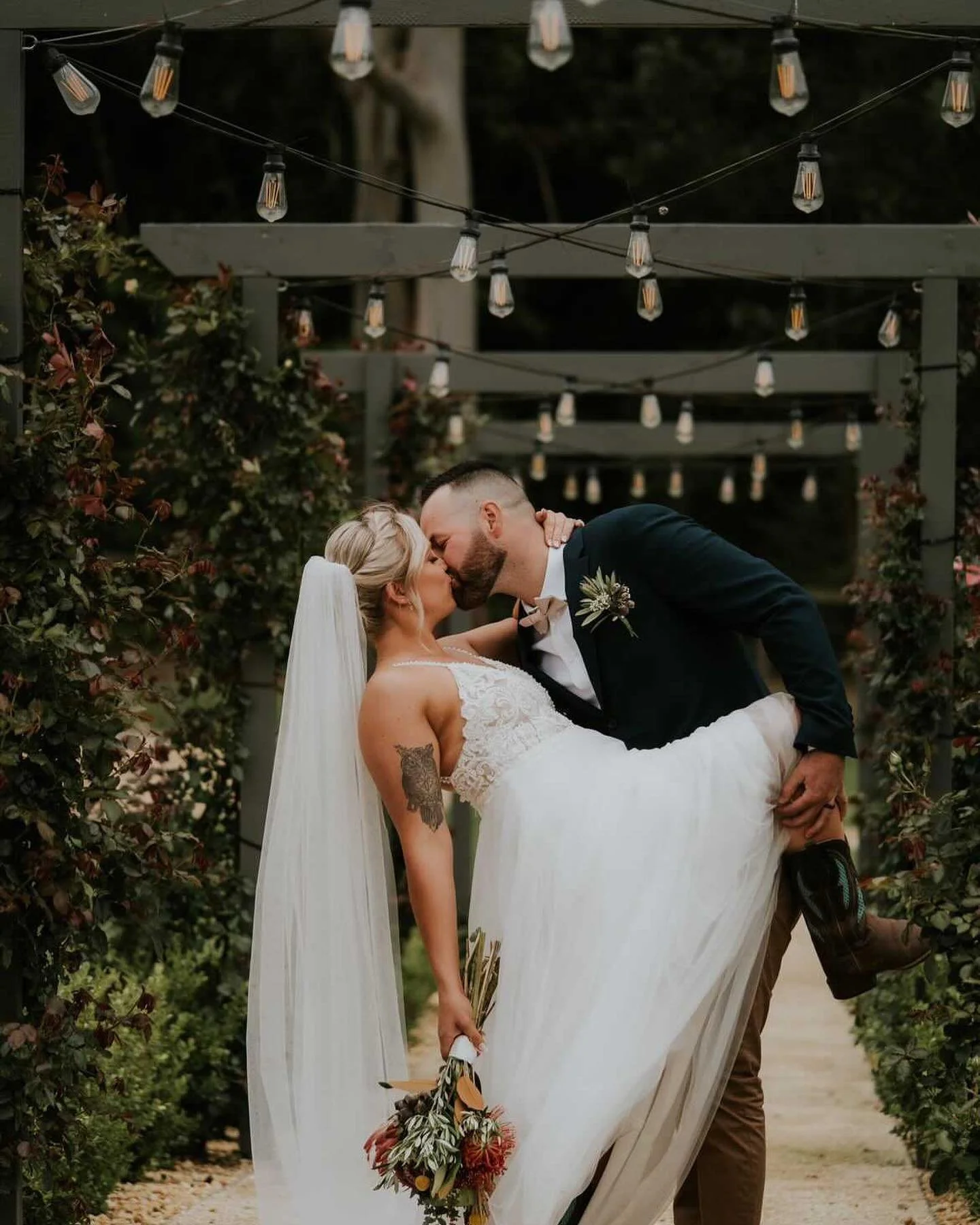 Intimate, outdoor wedding venue with accommodation, Central Coast NSW 