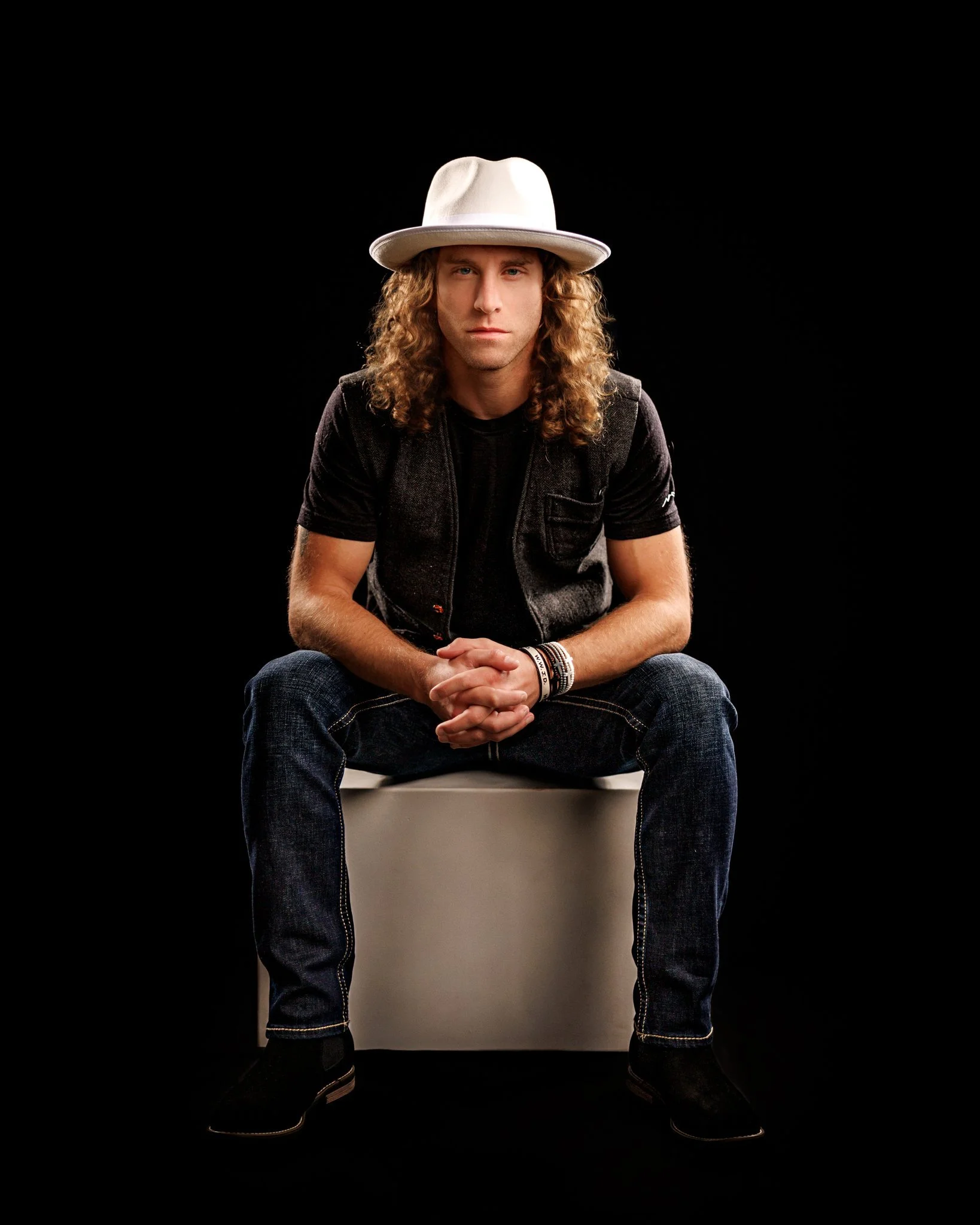 BenStudio260044-2-Edit.jpg