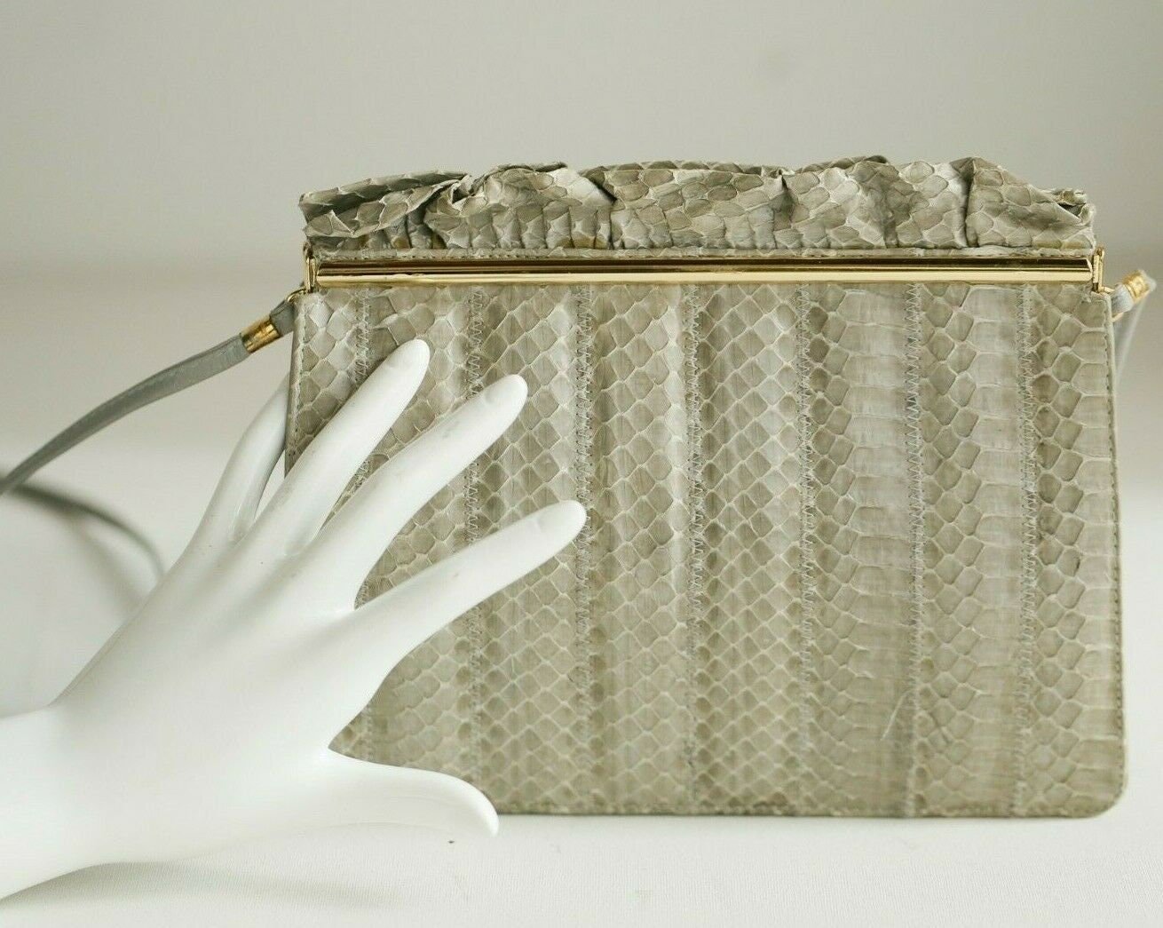 https://i.etsystatic.com/12131999/r/il/fb2bd6/3145837039/il_fullxfull.3145837039_2ypa.jpg