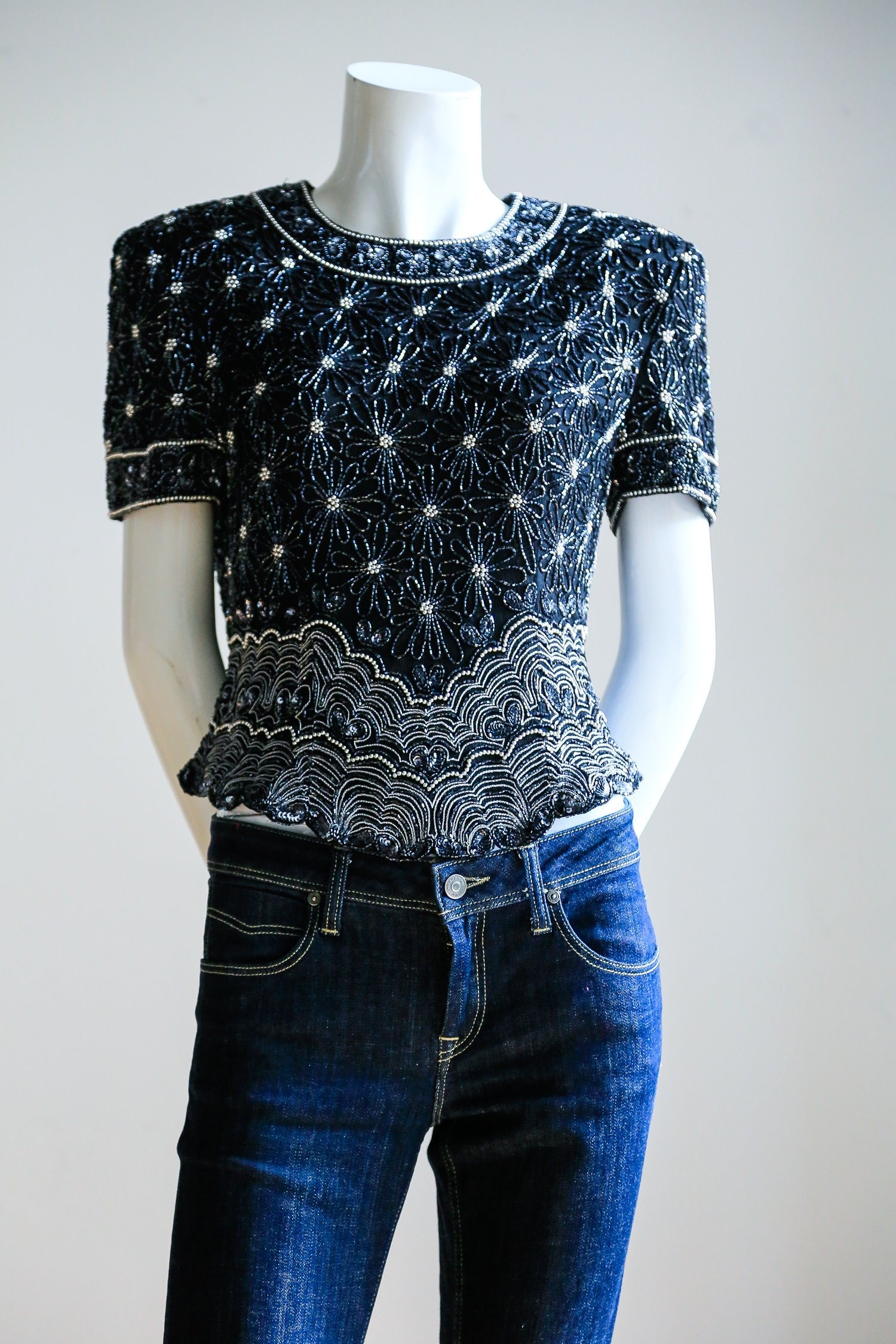 https://i.etsystatic.com/12131999/r/il/8f7c6c/1621182582/il_fullxfull.1621182582_r475.jpg