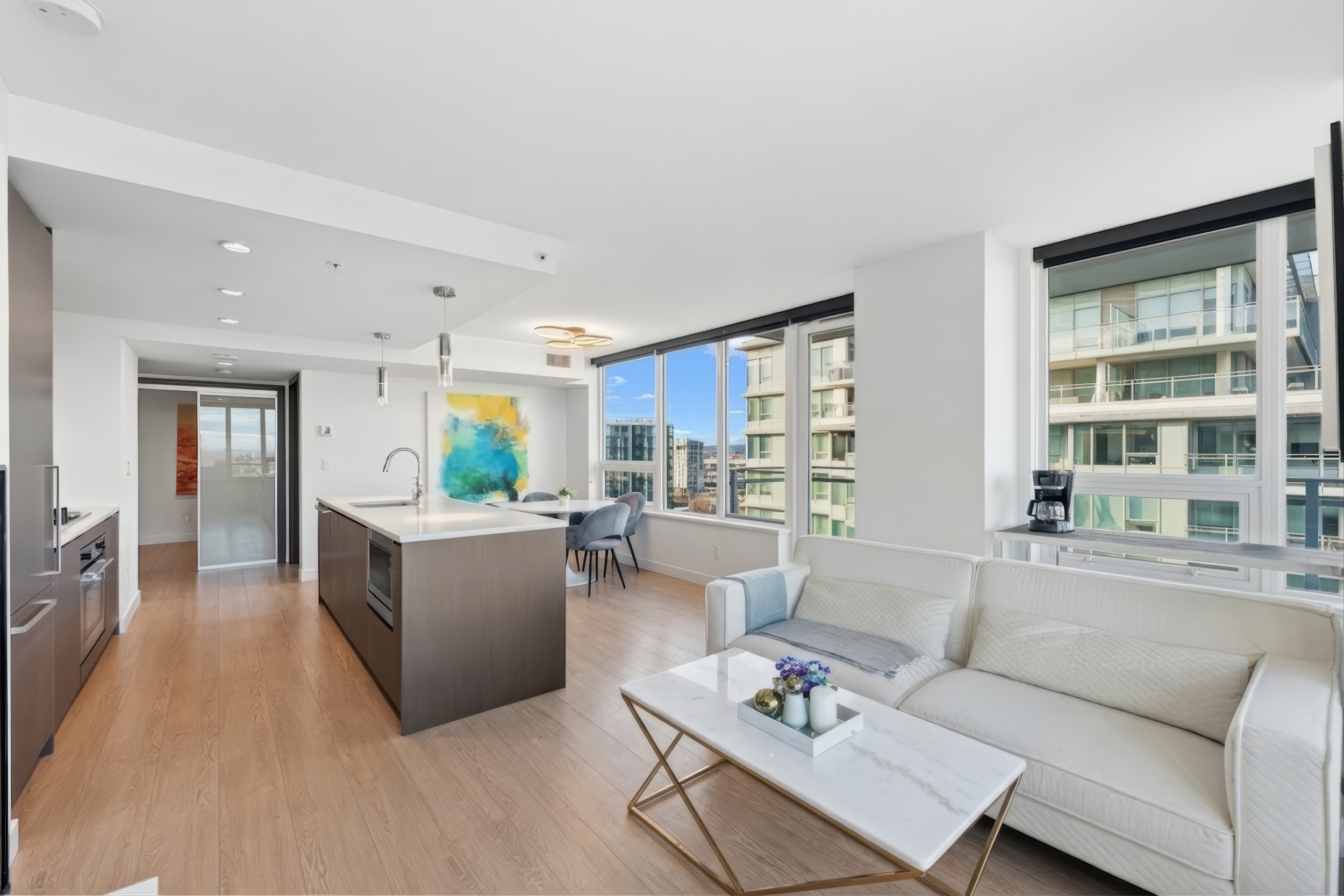 VCT_living room 2_Medium(MLS).jpg