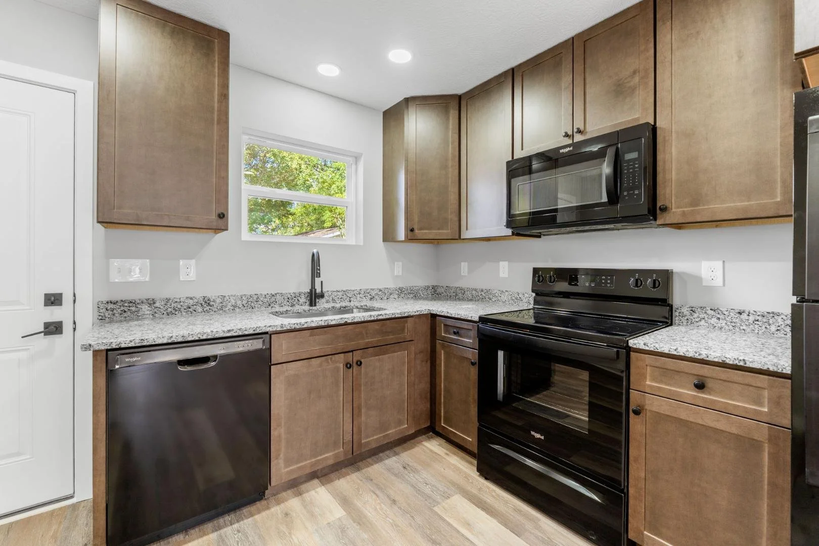 1760380851276_3T Townhomes (Vacant)-7.jpg