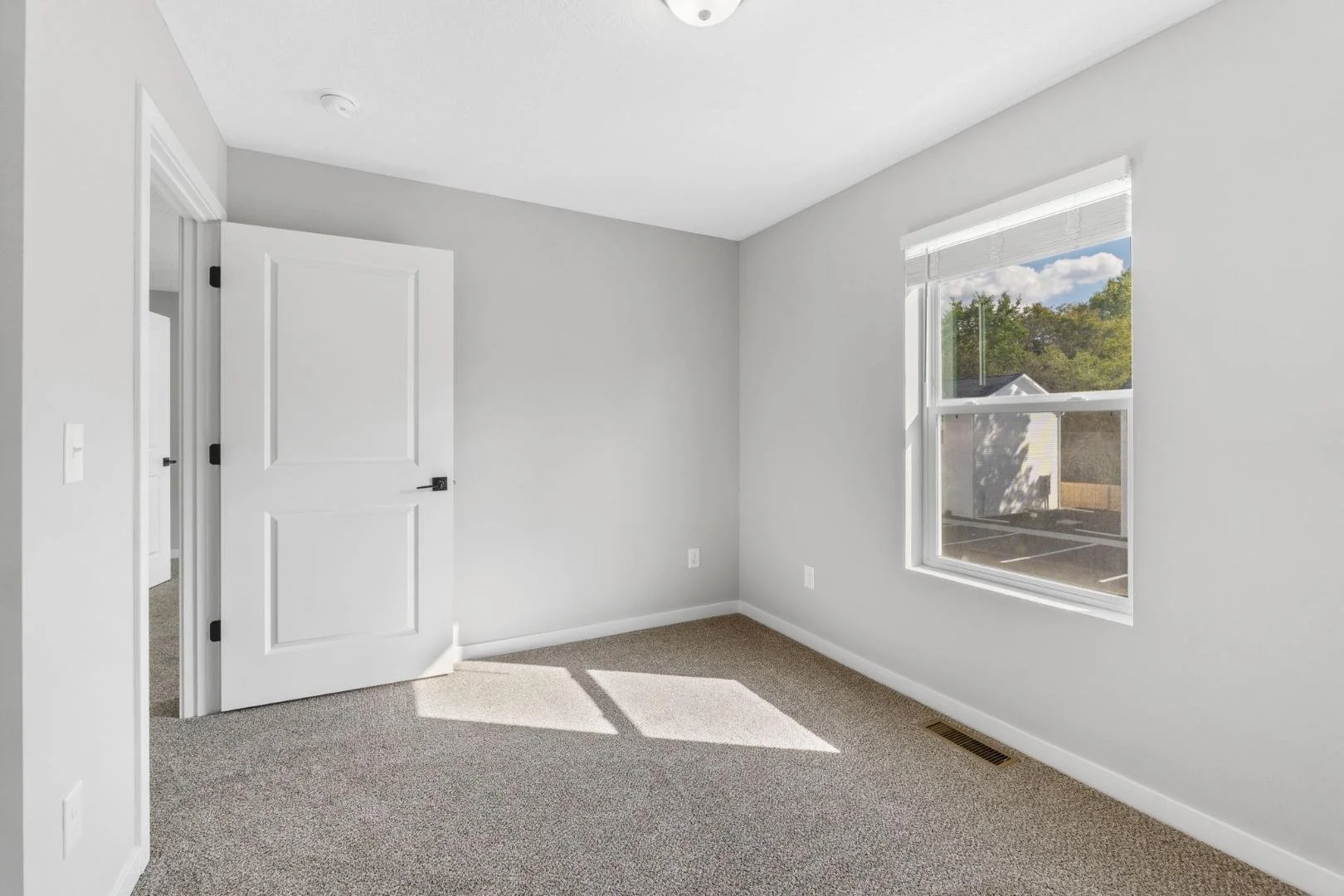 1760380866147_3T Townhomes (Vacant)-28.jpg