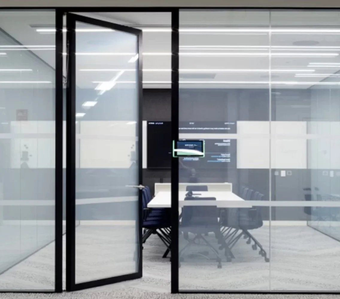 Switchable Privacy Glass.jpg