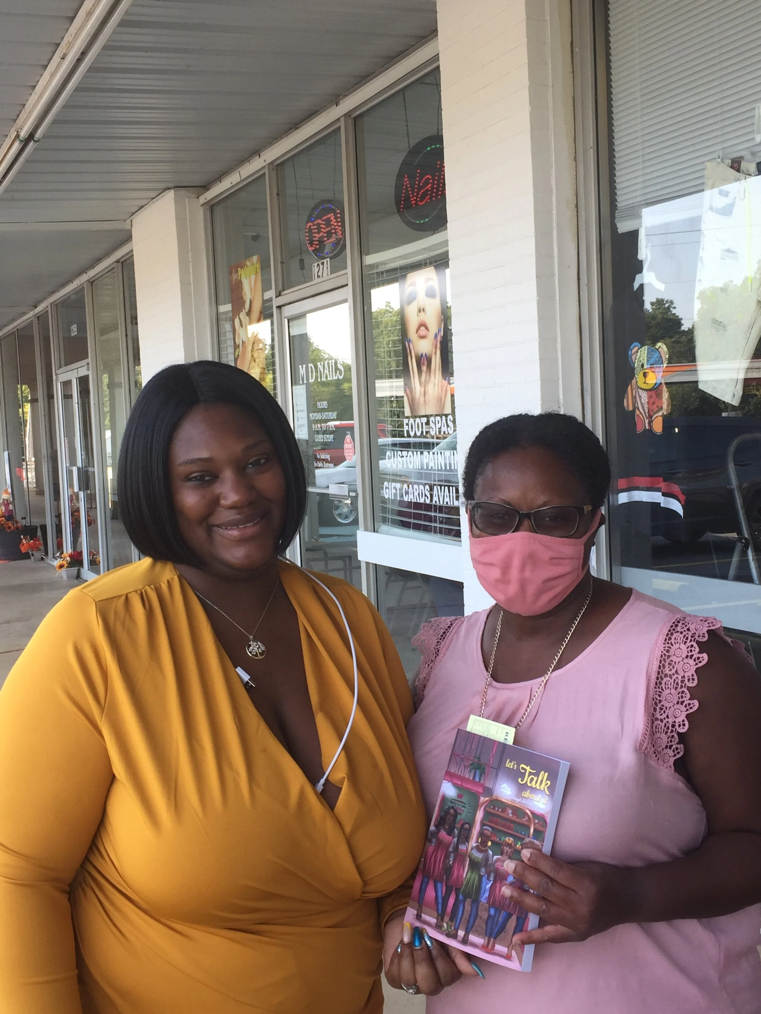 September 2021 - Our second Book Signing Event at Higher Vibes was another sucess. 