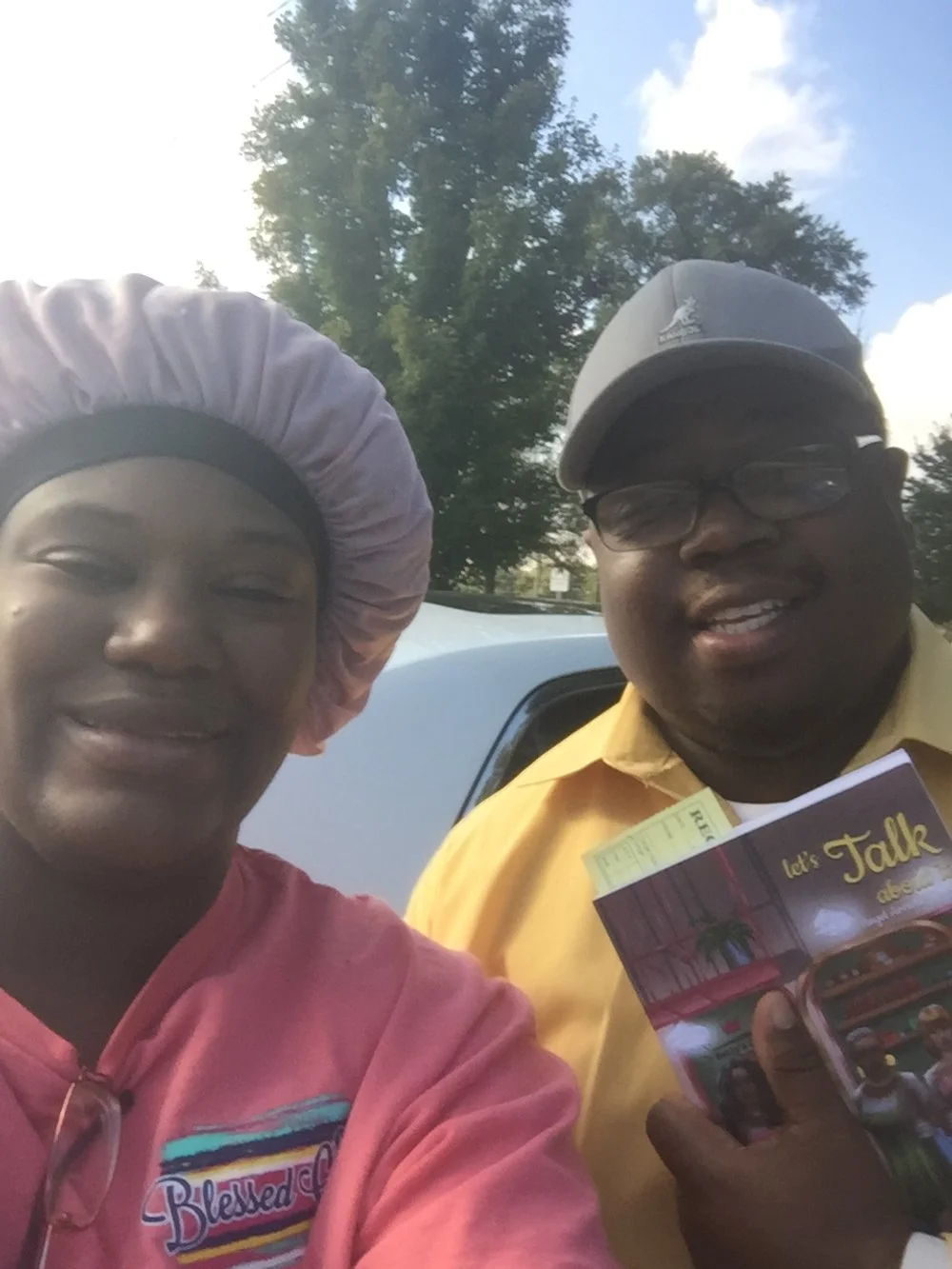 Look Who's Reading!!! The Author doesn't mind pulling up and meeting readers with her bonnet on.