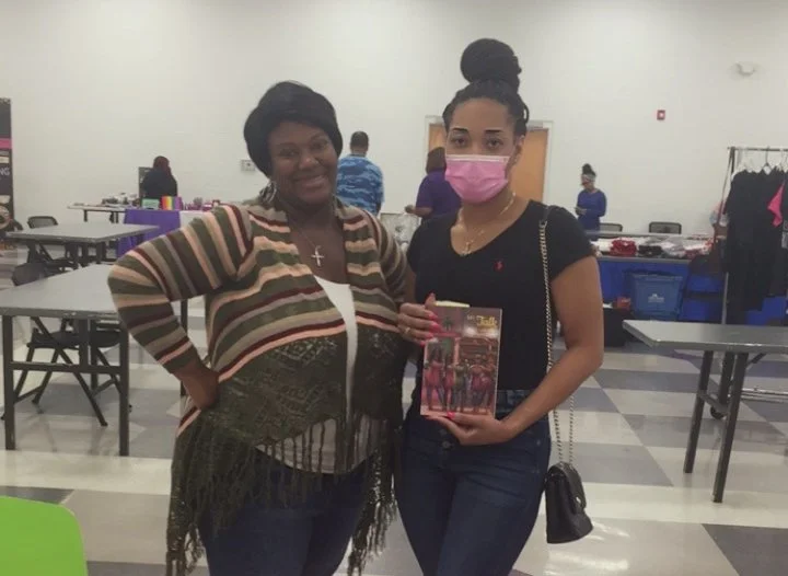 October 2021, Author Angel Averette-Powell, went to Tuscaloosa, AL for her fourth book signing event. Tuscaloosa was a wonderful experience, and we can't wait to visit T-Town again.  