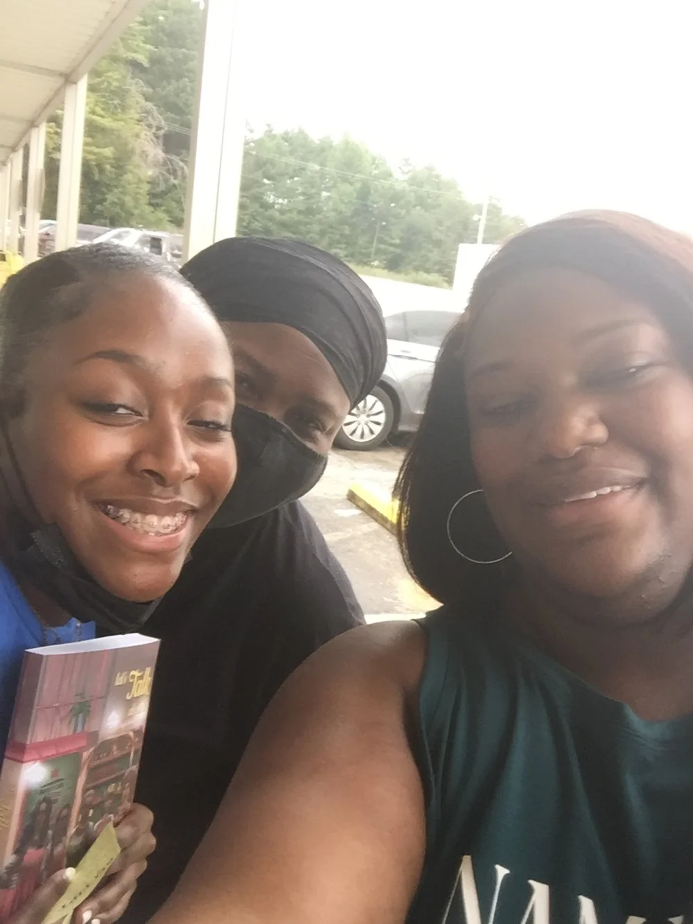 September 2021 Book Signing Event at Higher Vibes was a blast. 