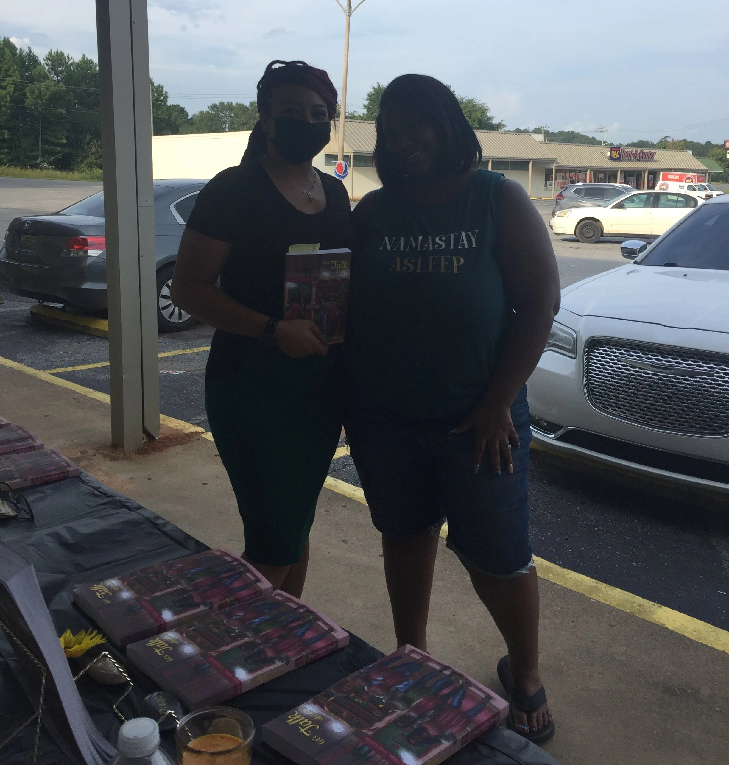September 2021 Book Signing Event at Higher Vibes was a blast. 
