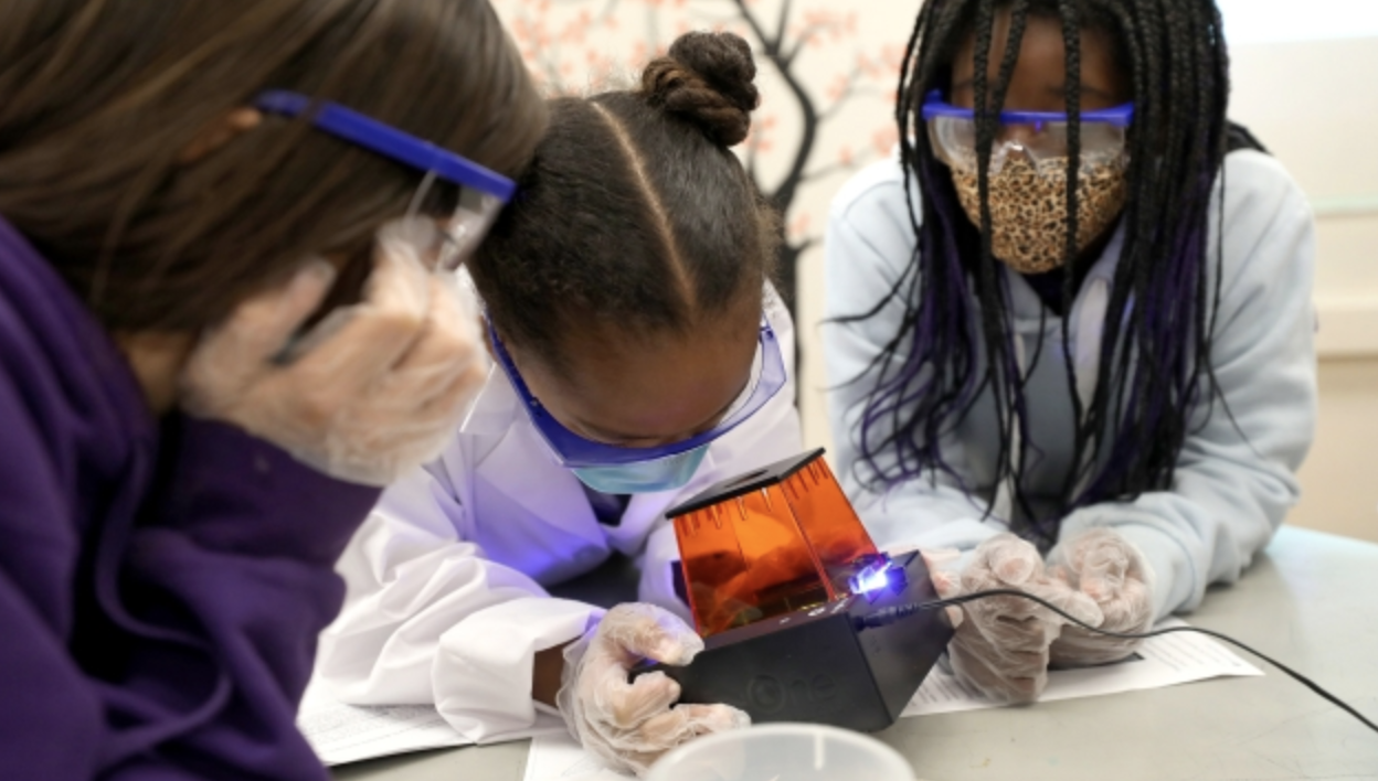The 10th Council District, Biocom California Institute &amp; LAUSD’s Humanizing Education for Equitable Transformation Community of Schools Launch South Los Angeles BioInnovation Lab