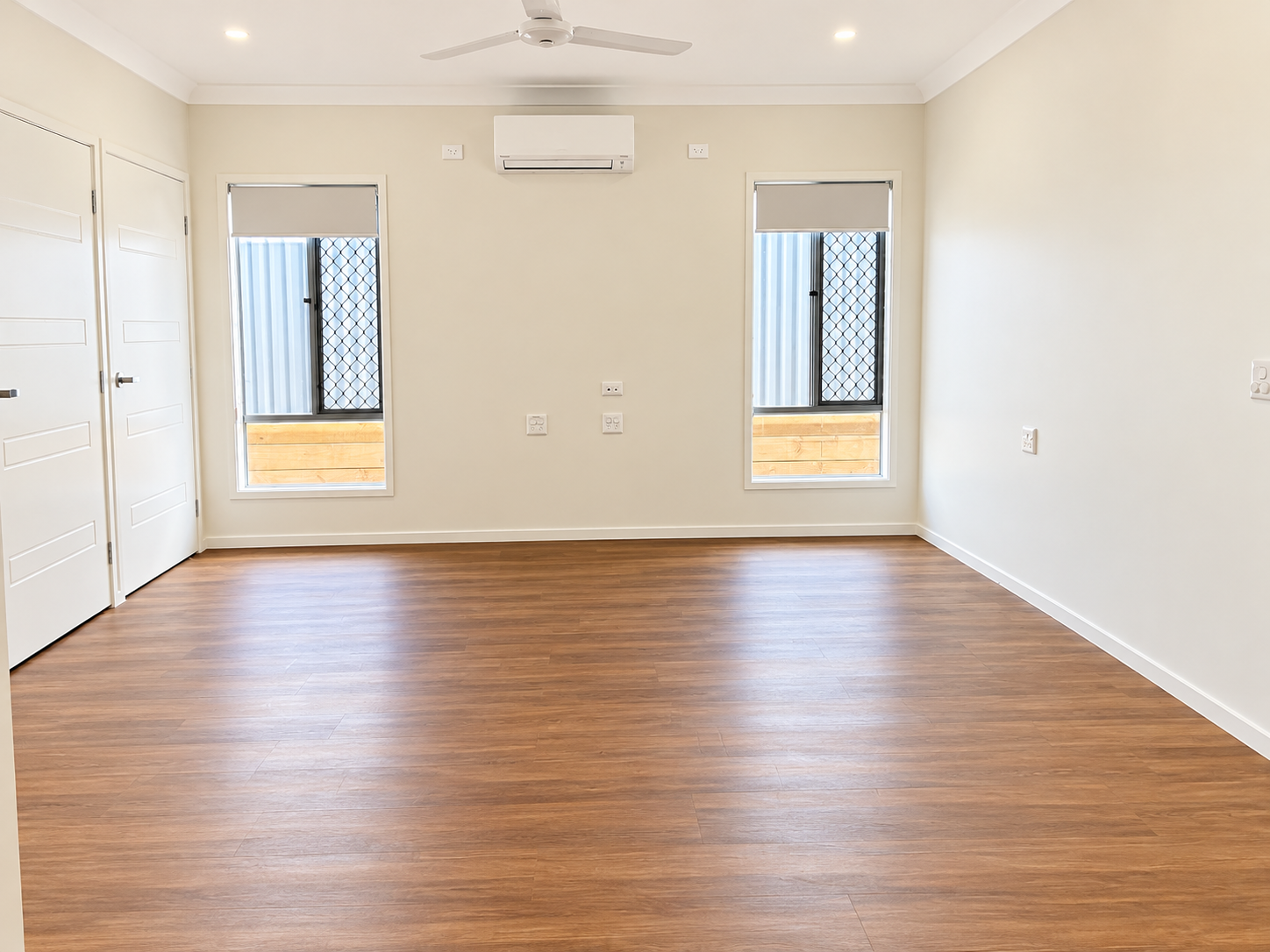 Bright Empty Modern Room.png
