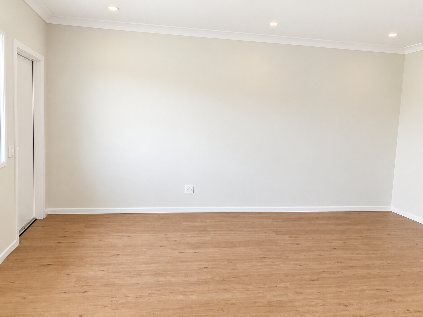 Minimalist Empty Room Interior.png