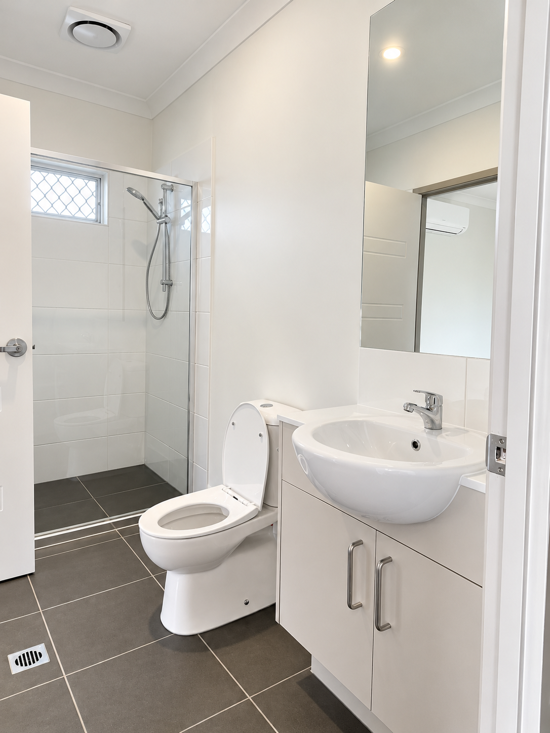 Bright Modern Bathroom Interior.png