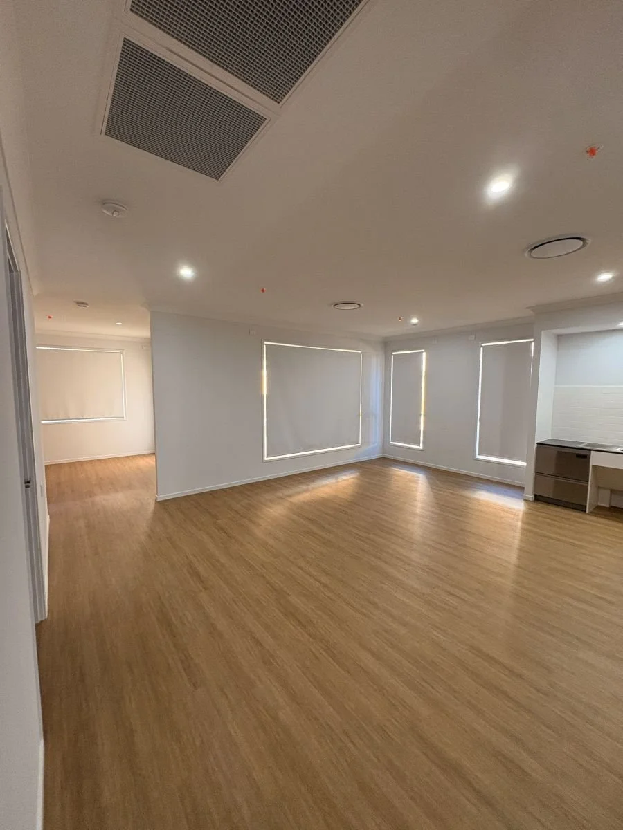 6. Dining Room.jpg