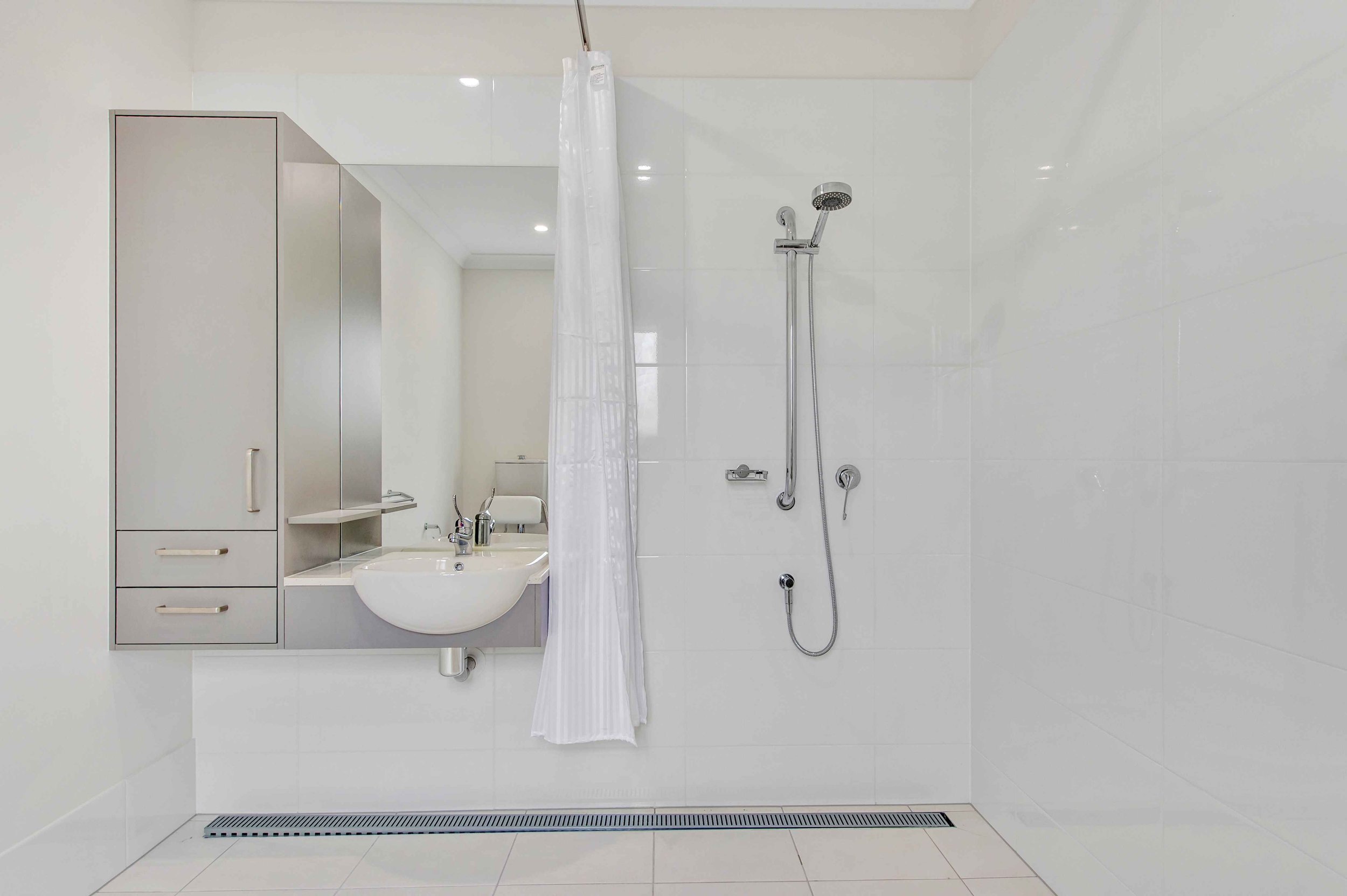 SDA Bathroom1 .jpg