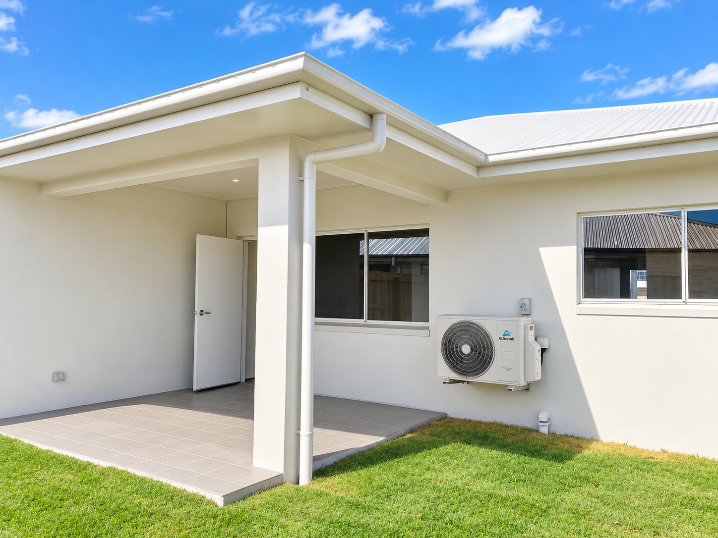 Modern Patio with ActronAir Unit.png