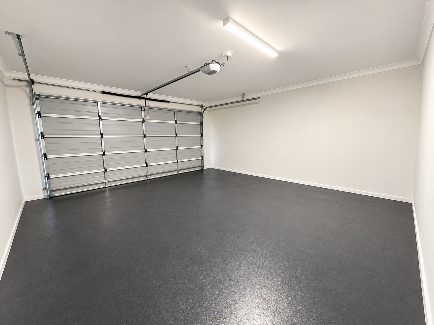 Modern Empty Garage Interior.png