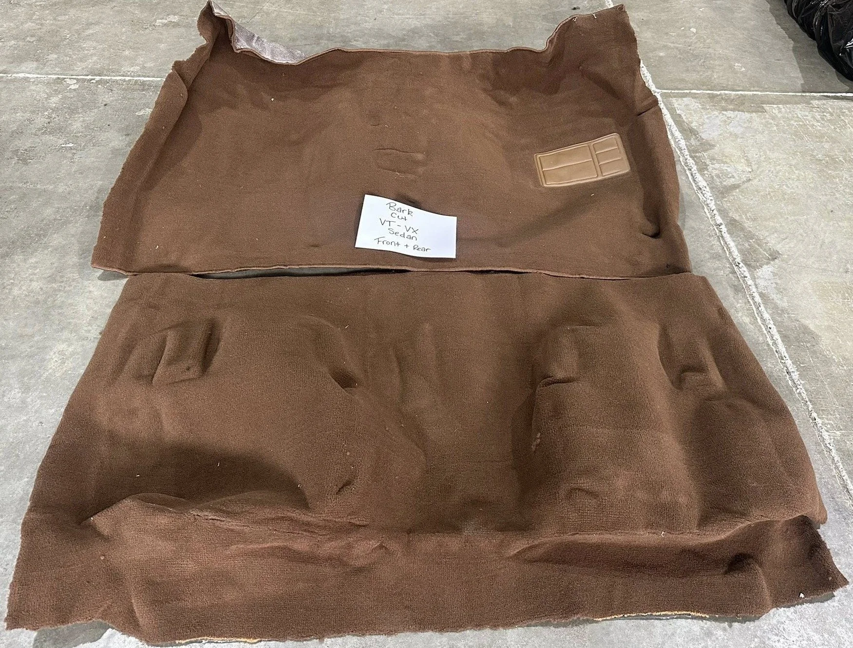 Bark Cut VT-VX Sedan Front + Rear.jpg