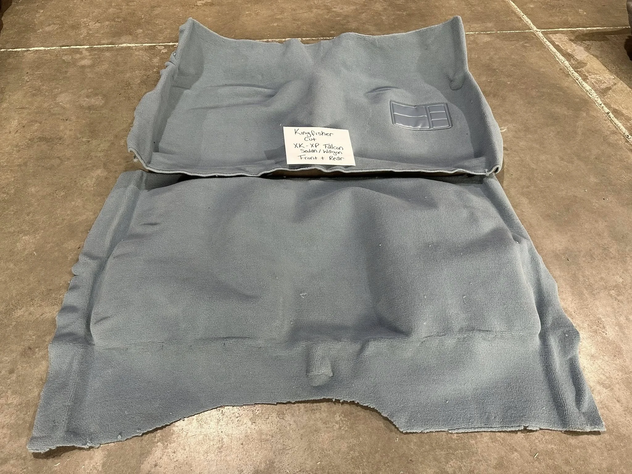 Kingfisher Cut XK-XP Falcon Sedan - Wagon Front + Rear.jpg