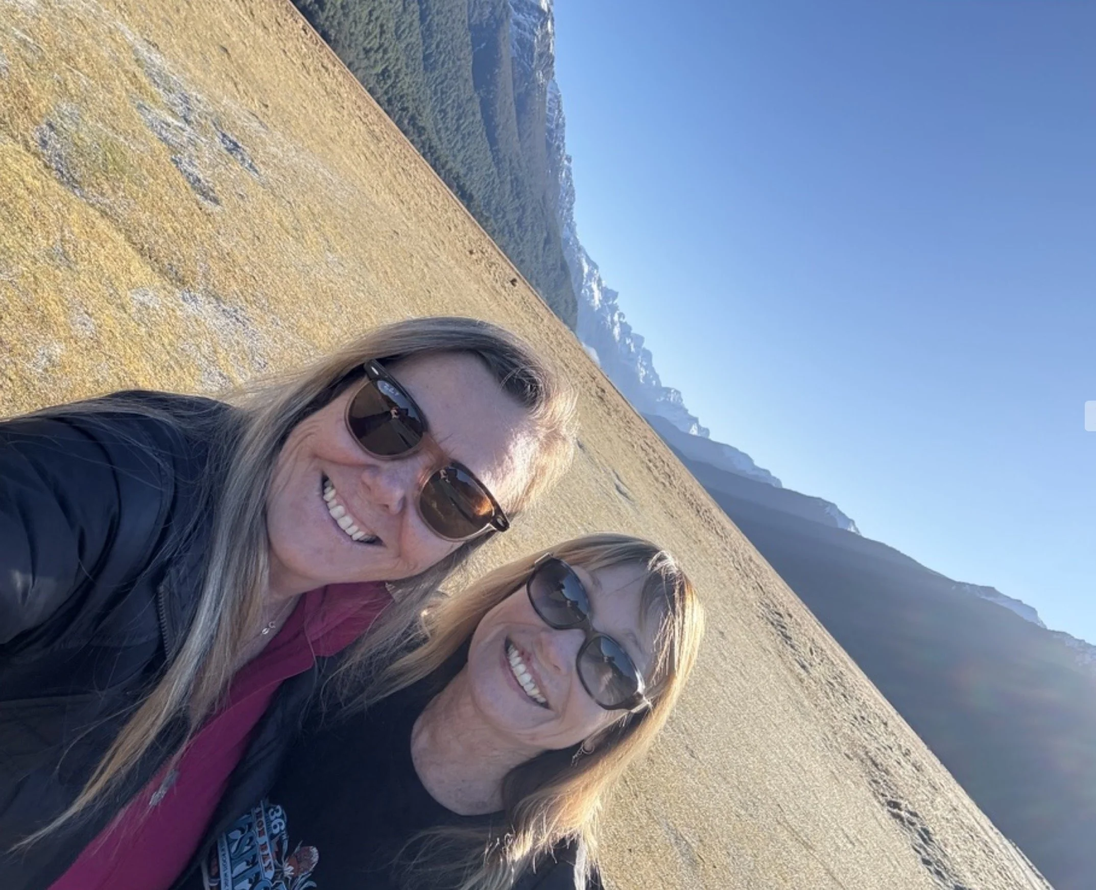 Kathy the owner of Remarkable Scenic Tours with her friend Tracy in Fiordland National Park