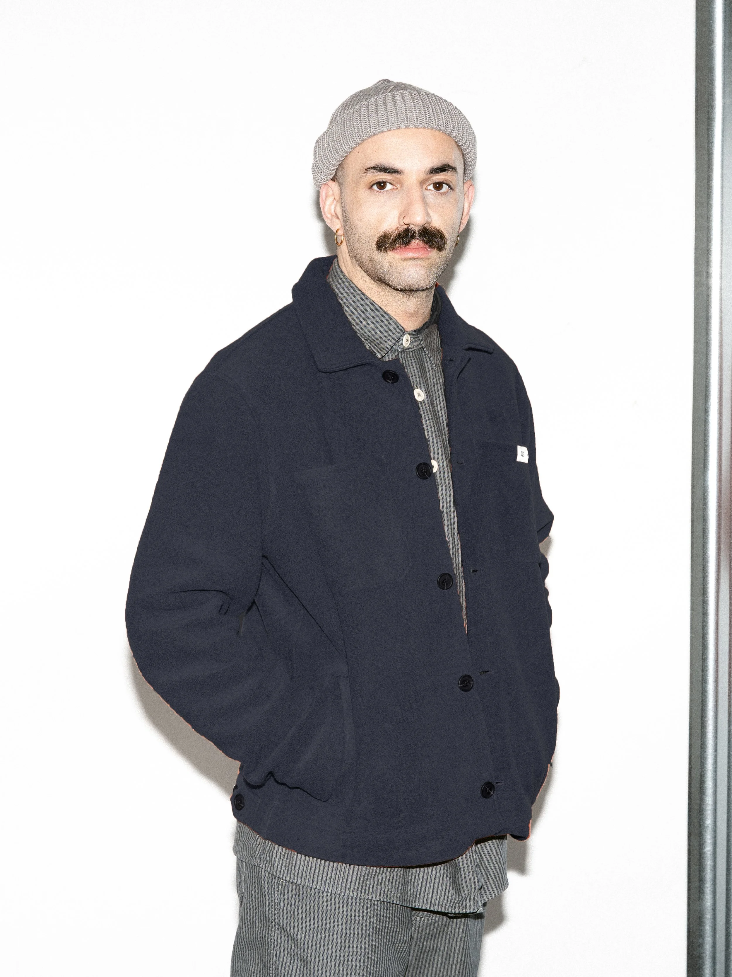 CAT_FW26-37 - NAVY.jpg