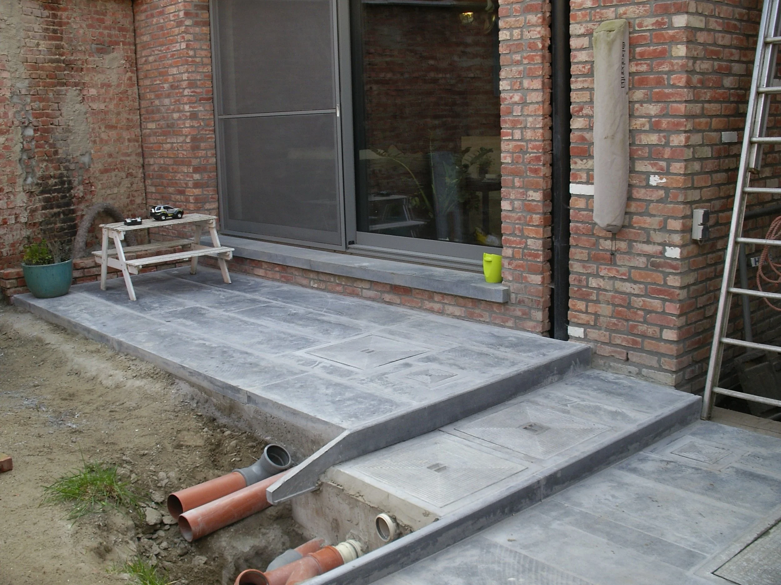 Na uitvoering van voegwerken....