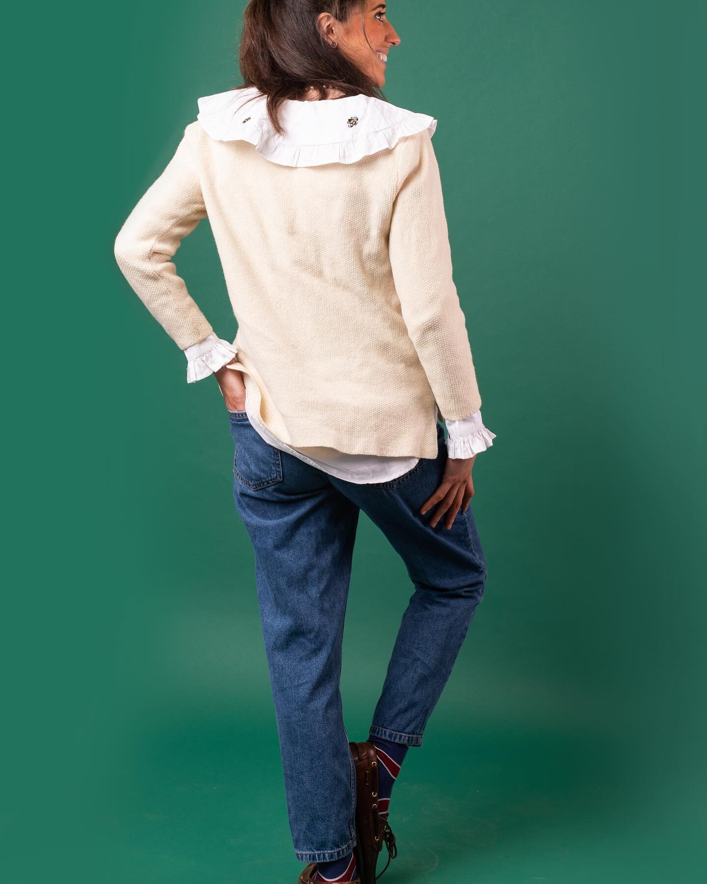 Our embroidered ladies shirts are perfect for dressing down, going to work or dressing up 💼👖🍸