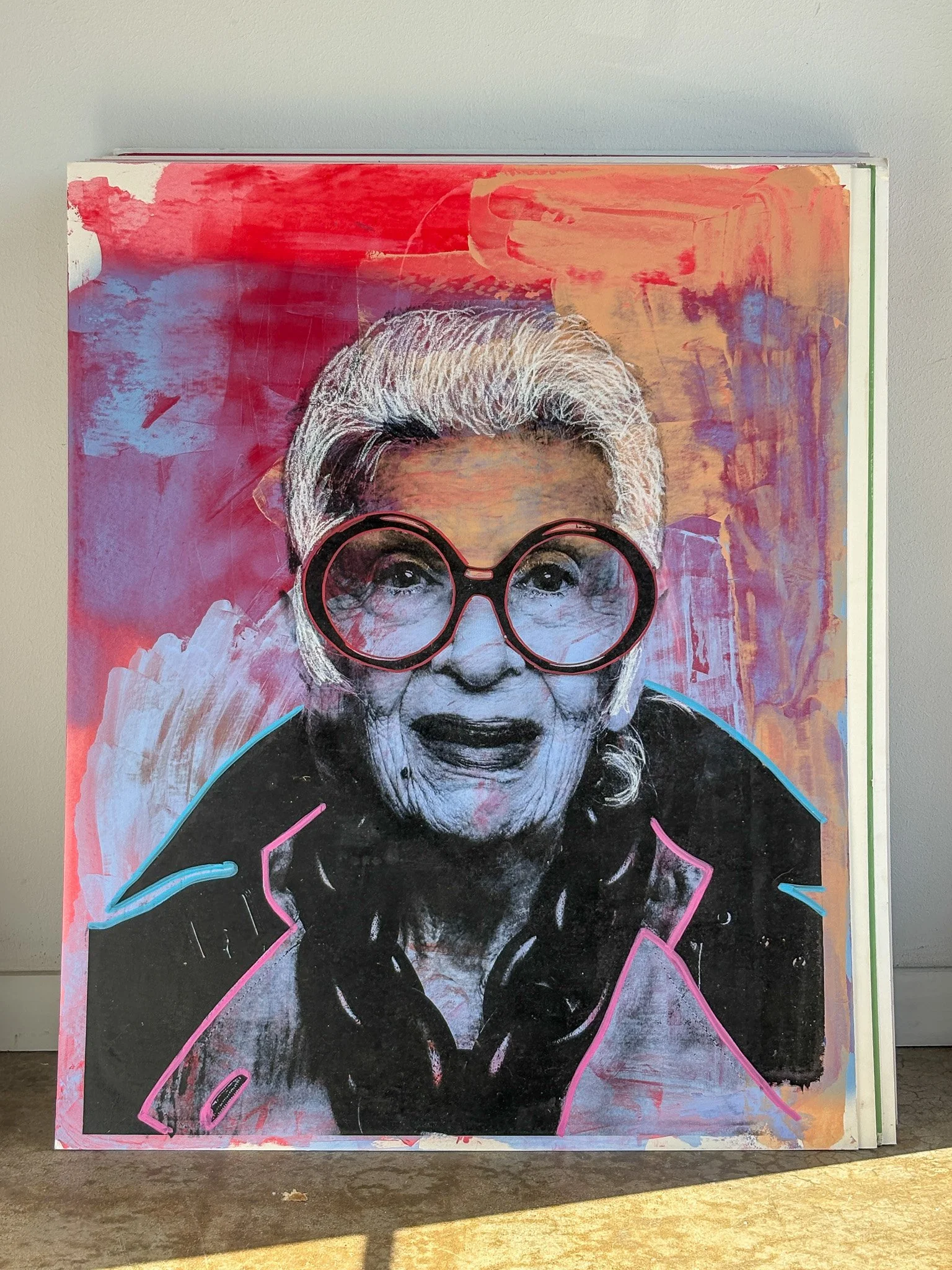 Iris Apfel (Red)