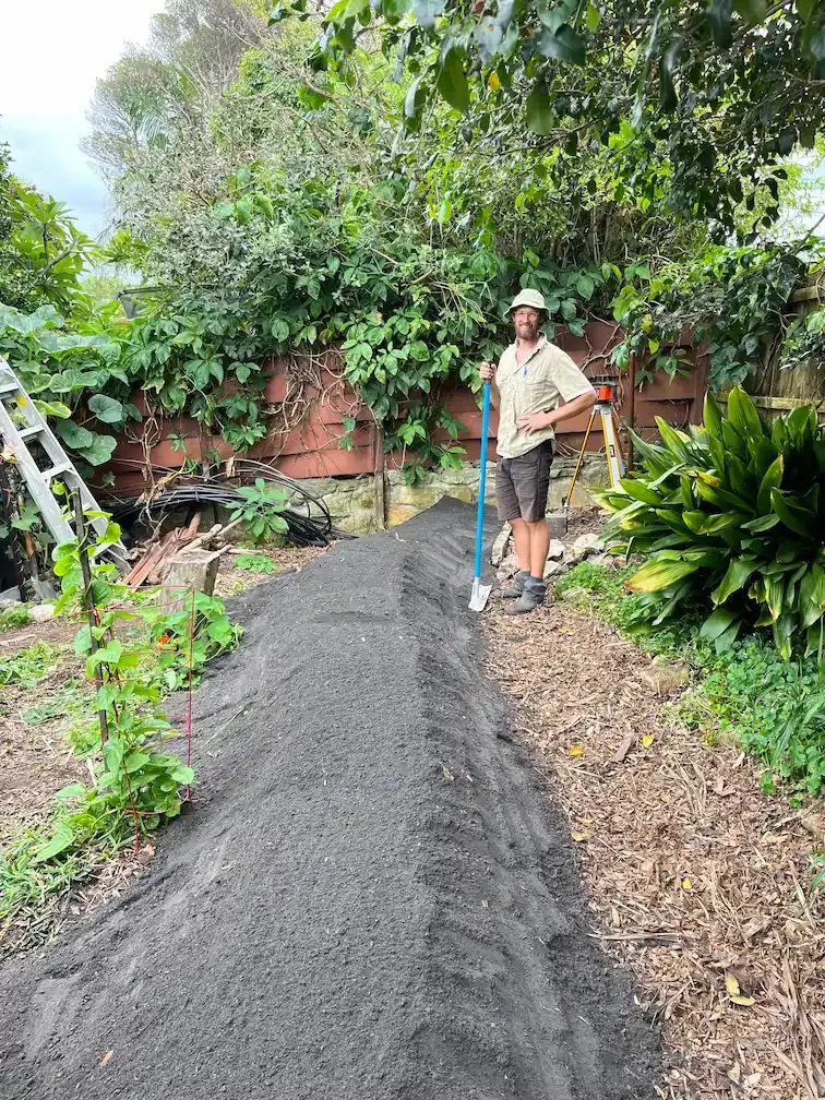 swale-workshop-curly-soil.webp