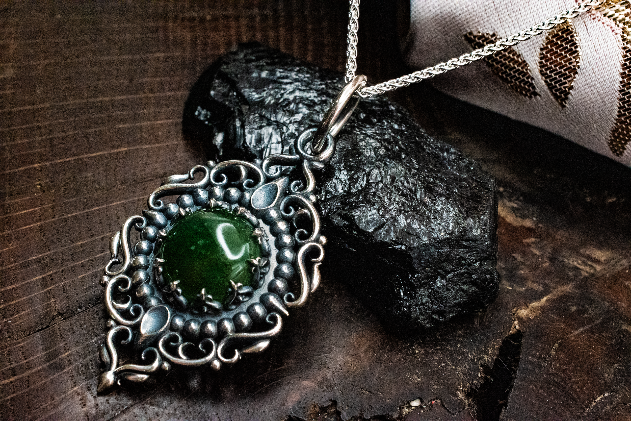 DirgeLight Embellishment of the Druid's Moon
