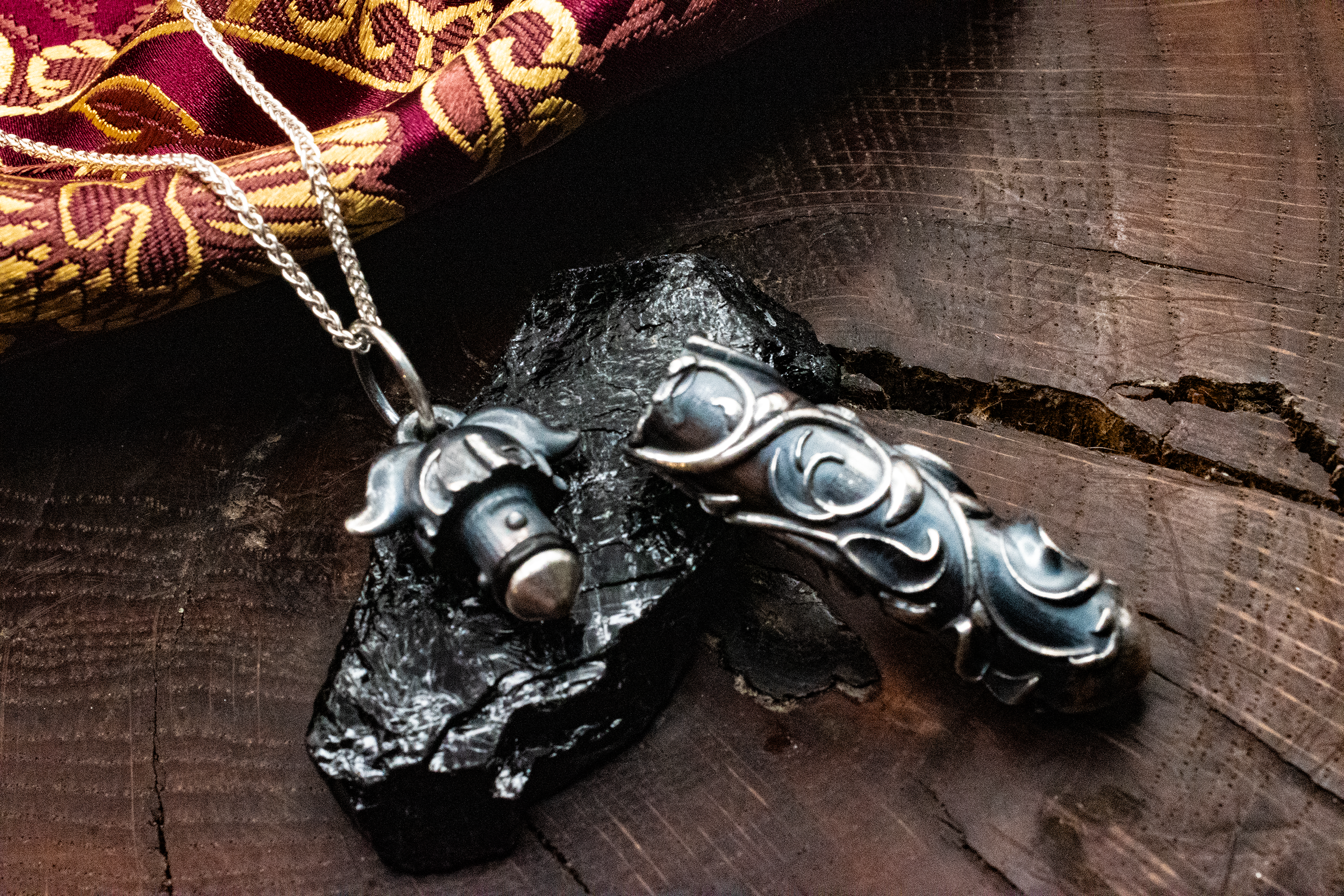 Eternal DirgeLight Reliquary