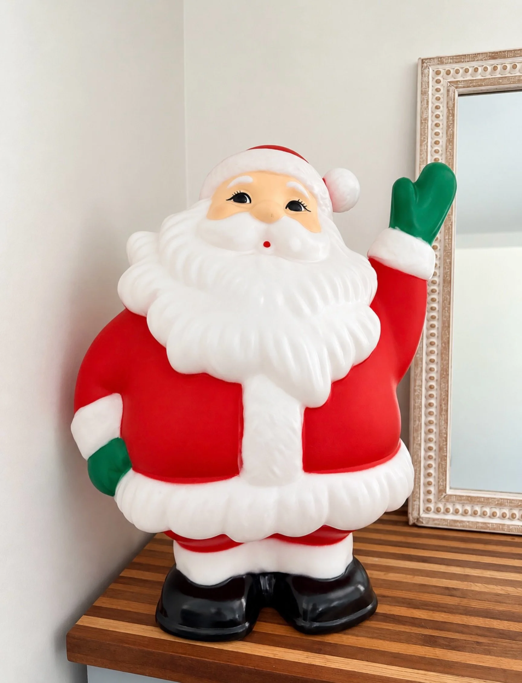 Huge sell out risk ‼️ Went out for errands. Came home with Santa. 🎅😂

I grabbed this retro cutie blow mold today, and HE LIGHTS UP! ✨ Now I&rsquo;m convinced he needs the snowman as a buddy. It&rsquo;s only polite, right? ⛄️🤭

Say SANTA and I&rsqu