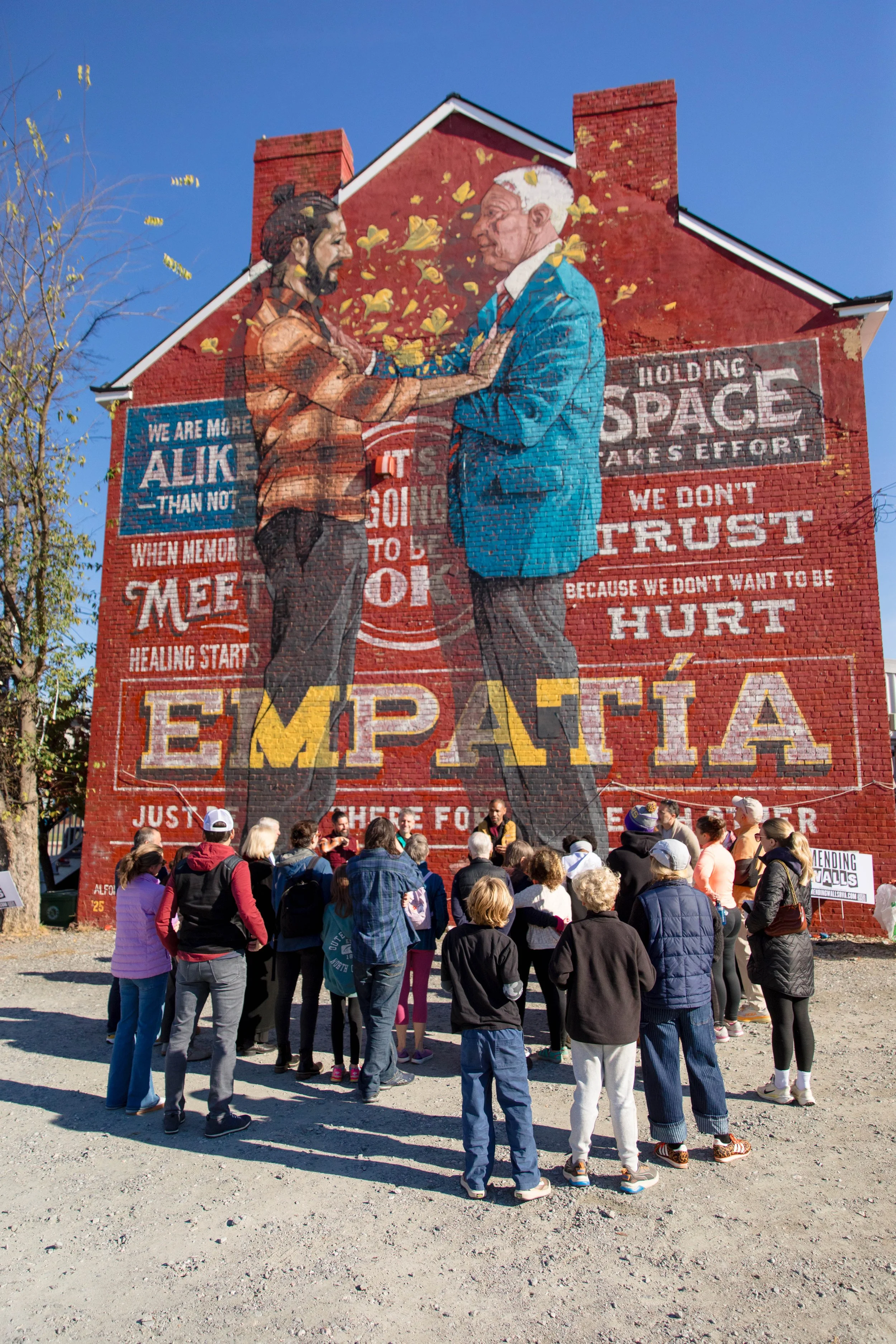 1--TRUSTBUILDING-S-REVEAL110225-3035 copy.jpg