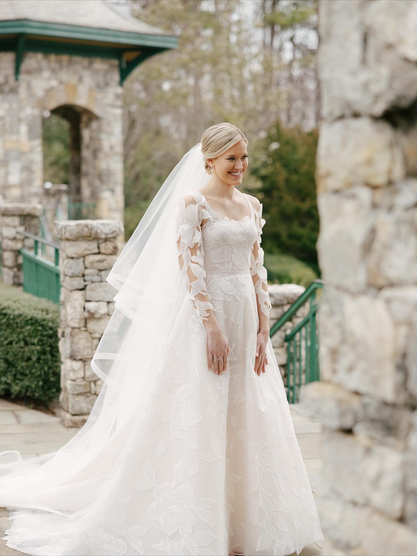 The temps may have been low&mdash;that cold front came out of nowhere!&mdash;but the mood was definitely at an all time high for Hannah &amp; Jack&rsquo;s First Look and intimate ceremony in the mountains of South Carolina! 

Taking care of this swee