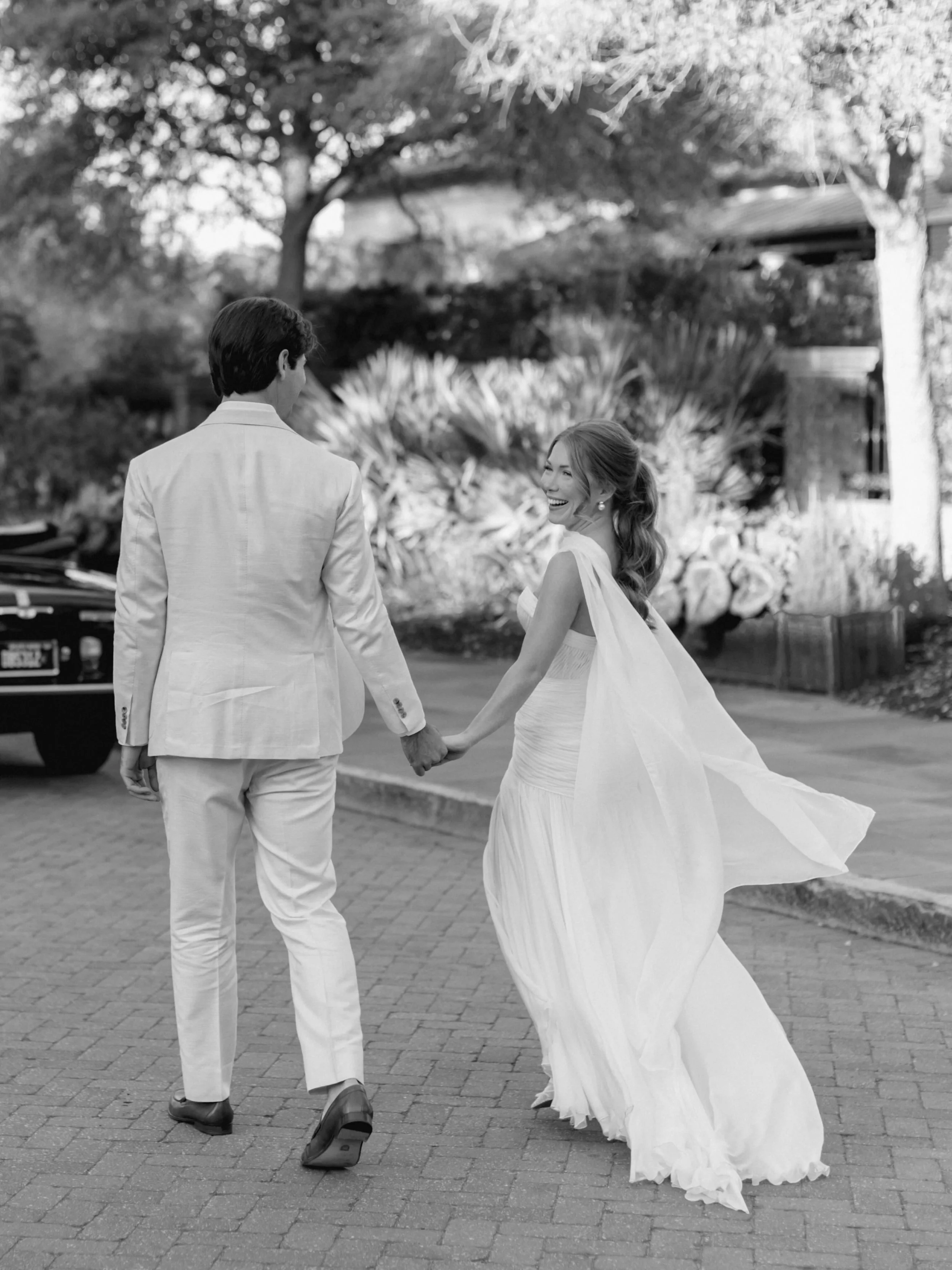 Picking just a few photos from Lauren and Nik&rsquo;s rehearsal dinner to share was an epic task for me. Each photo conveys the pure joy, excitement and love between the couple as they prepared to welcome their guests at Kiawah Island Resort. And Lau