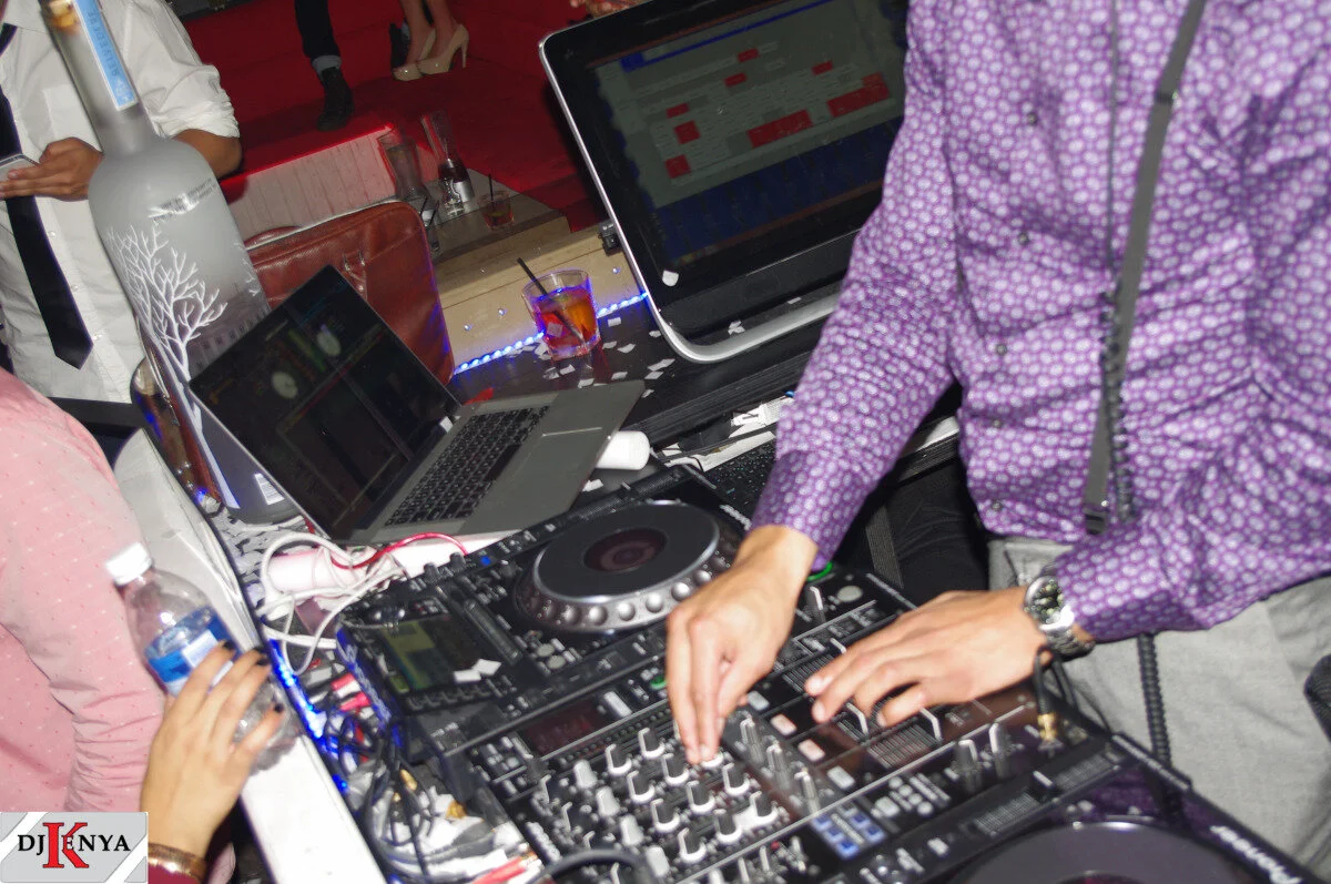 dj kenya nye 2014-130.jpg