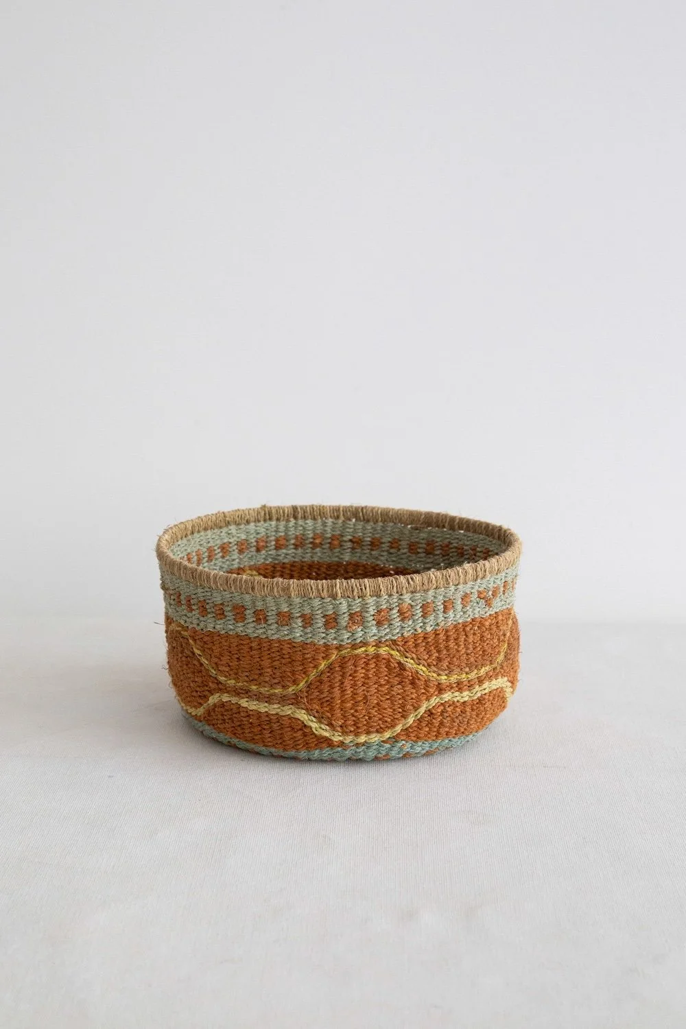 Handwoven-chaguar-basket-03.jpg