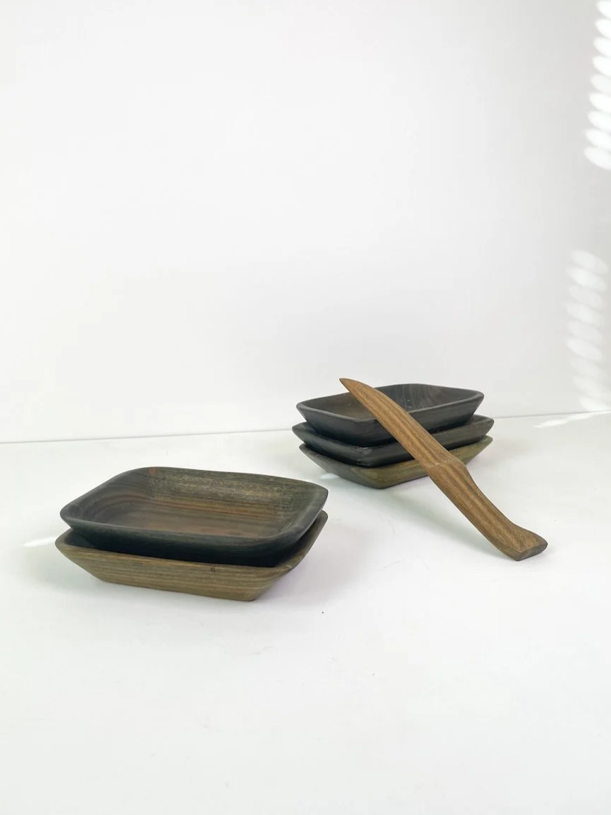palo-santo-small-rectangular-03.png