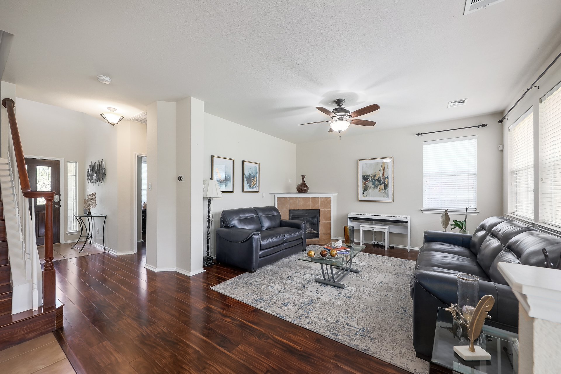 11508 Staked Plains Dr 5 005.jpg-SMALL.JPG
