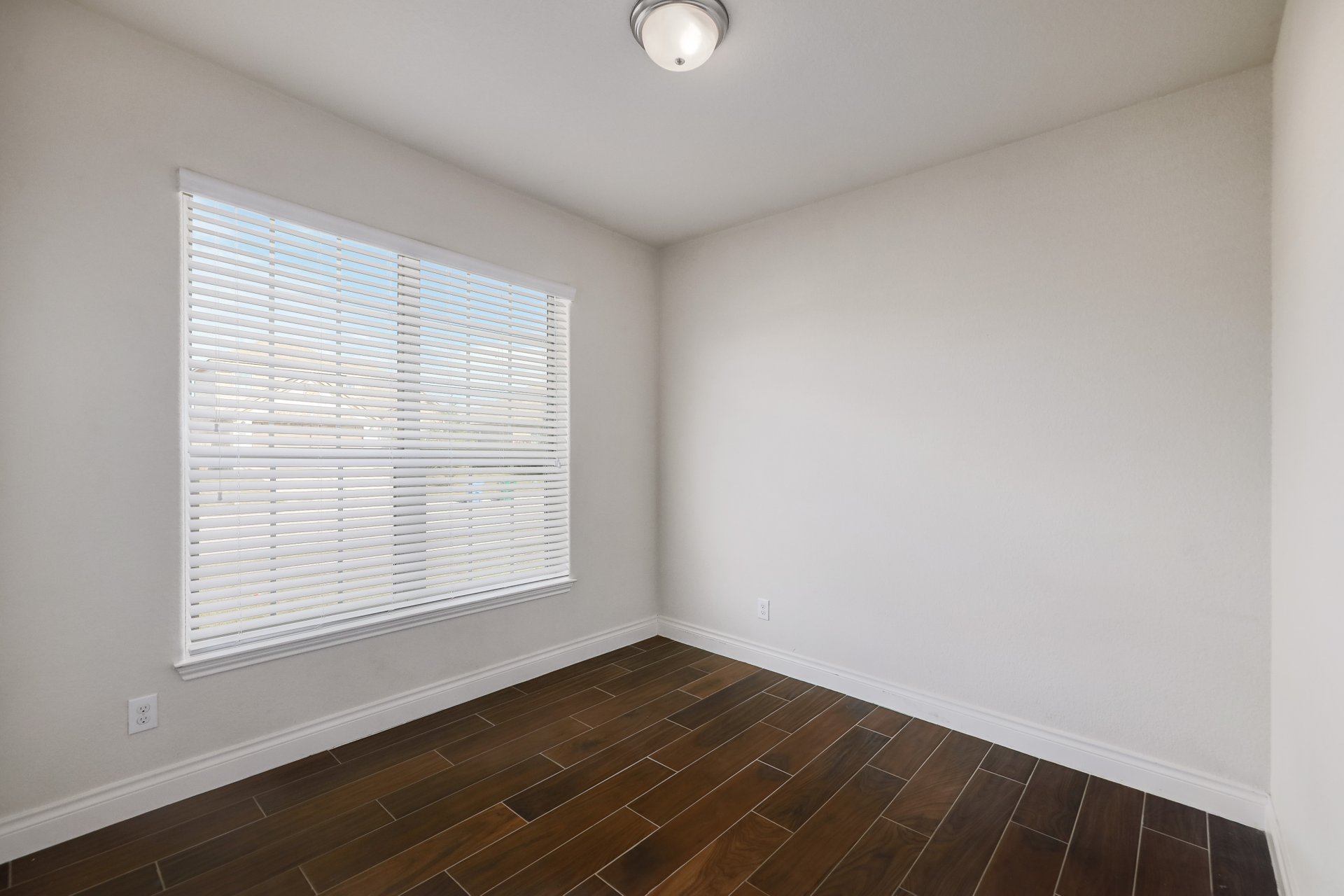 19217 Ellary Ln 017.jpg-SMALL.JPG