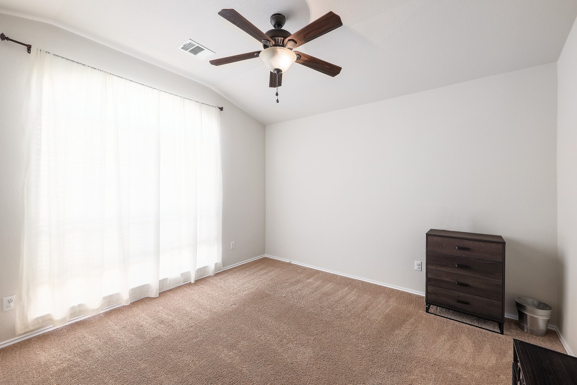 11508 Staked Plains Dr 5 025.jpg-SMALL.JPG