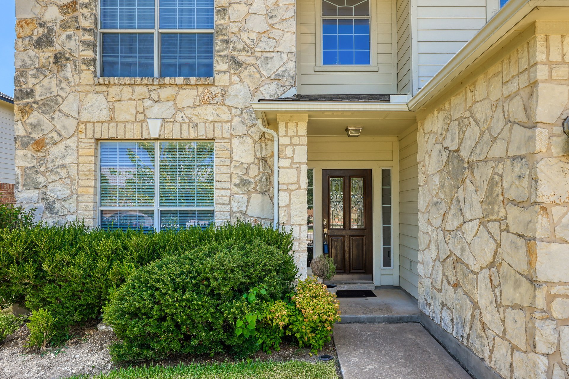 11508 Staked Plains Dr 5 003.jpg-SMALL.JPG