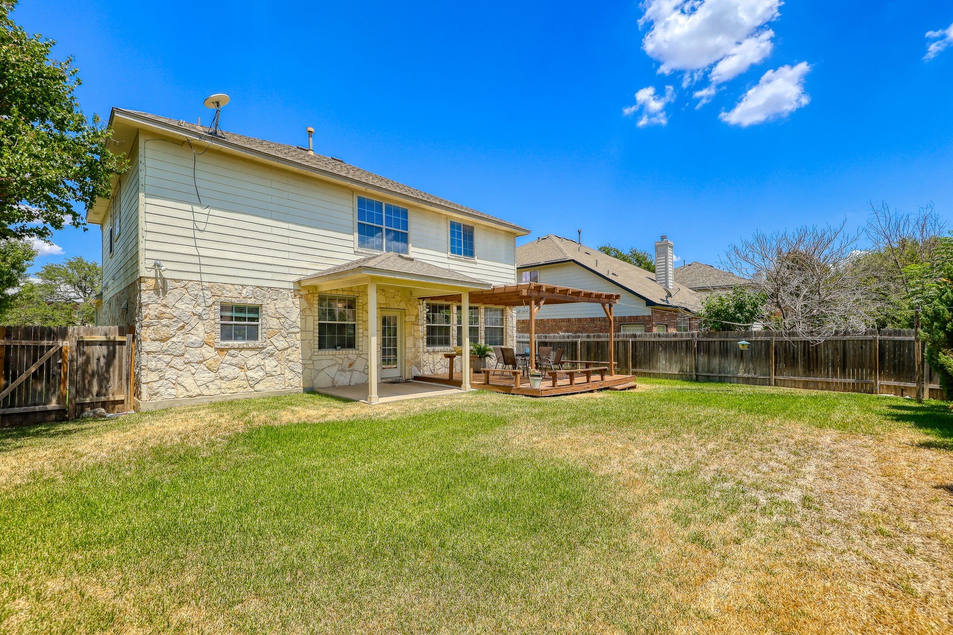 11508 Staked Plains Dr 5 031.jpg-SMALL.JPG