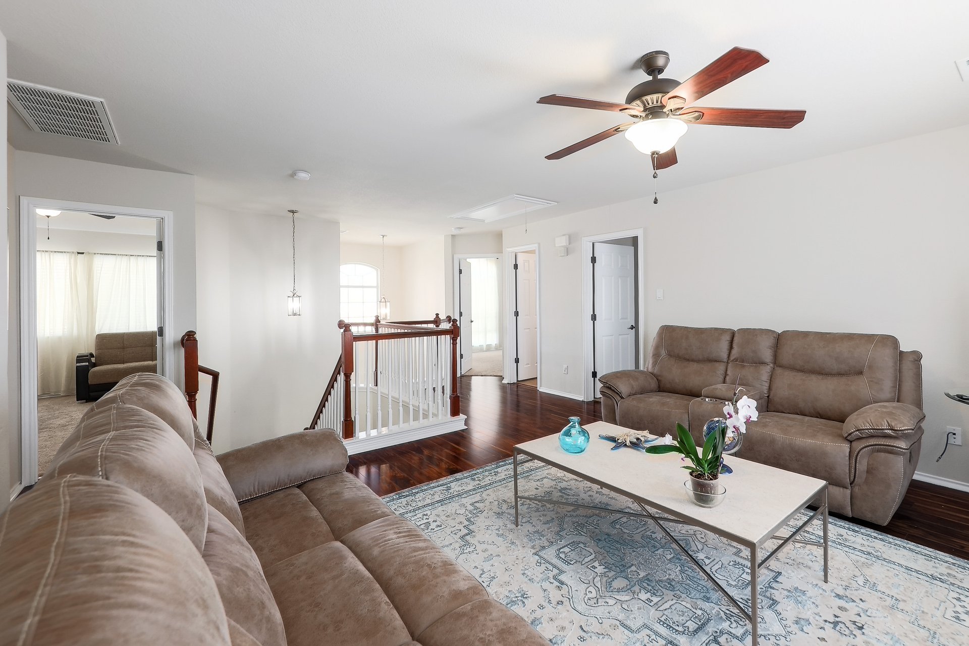 11508 Staked Plains Dr 5 018.jpg-SMALL.JPG