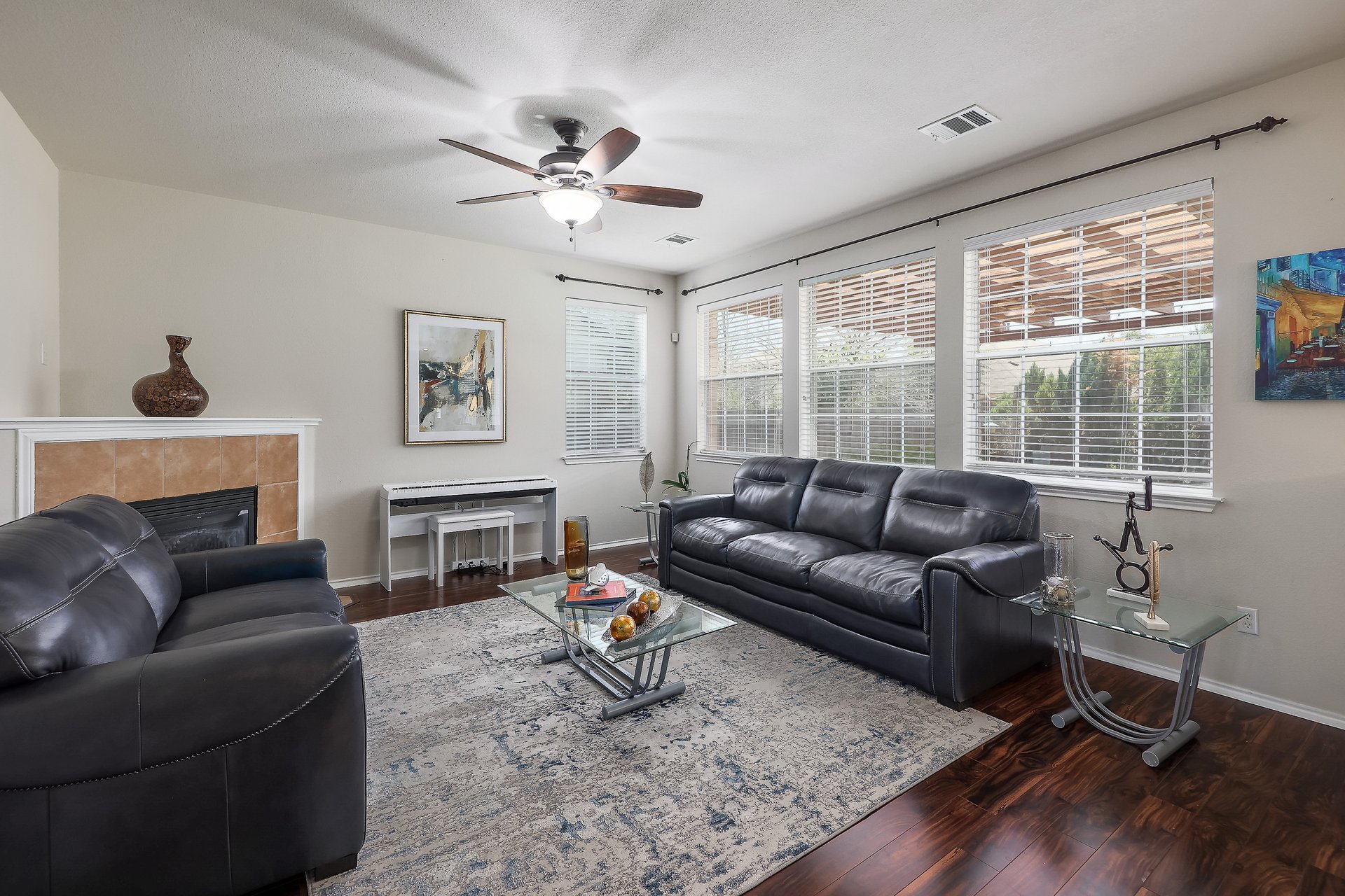 11508 Staked Plains Dr 5 007.jpg-SMALL.JPG