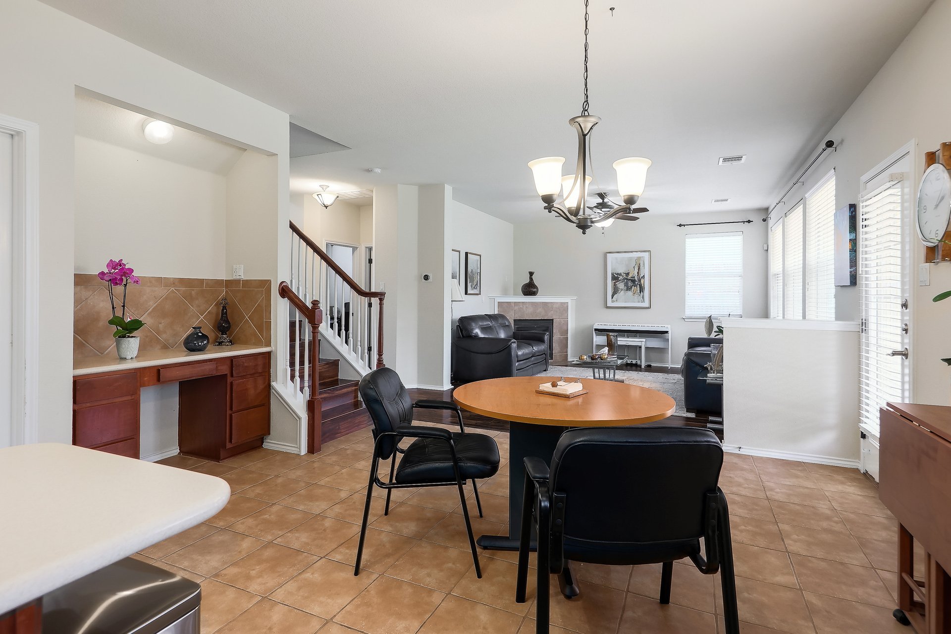 11508 Staked Plains Dr 5 011.jpg-SMALL.JPG