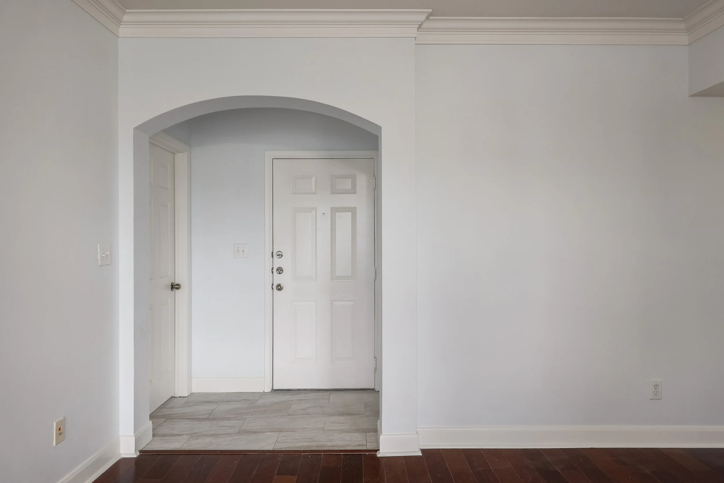7701 Rialto Blvd 020.jpg-FULL.JPG