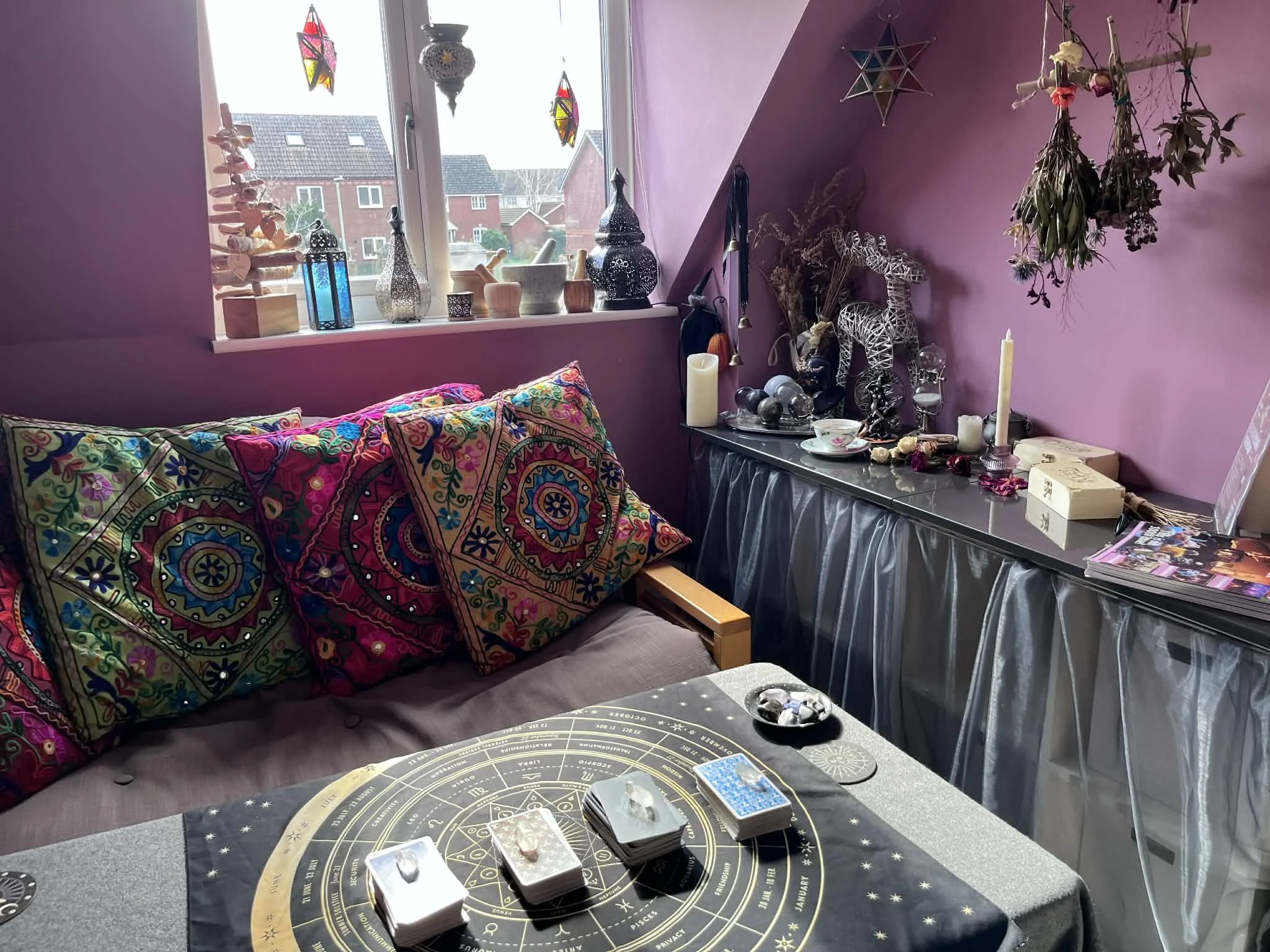 Tarot Room at Chi-quilibrium