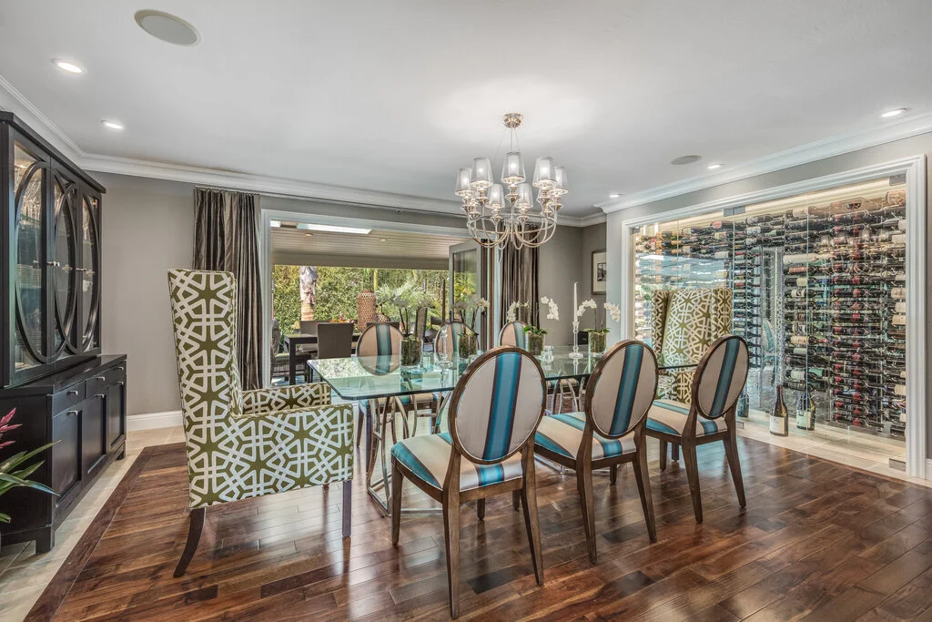 028_Dining Room (1).jpg